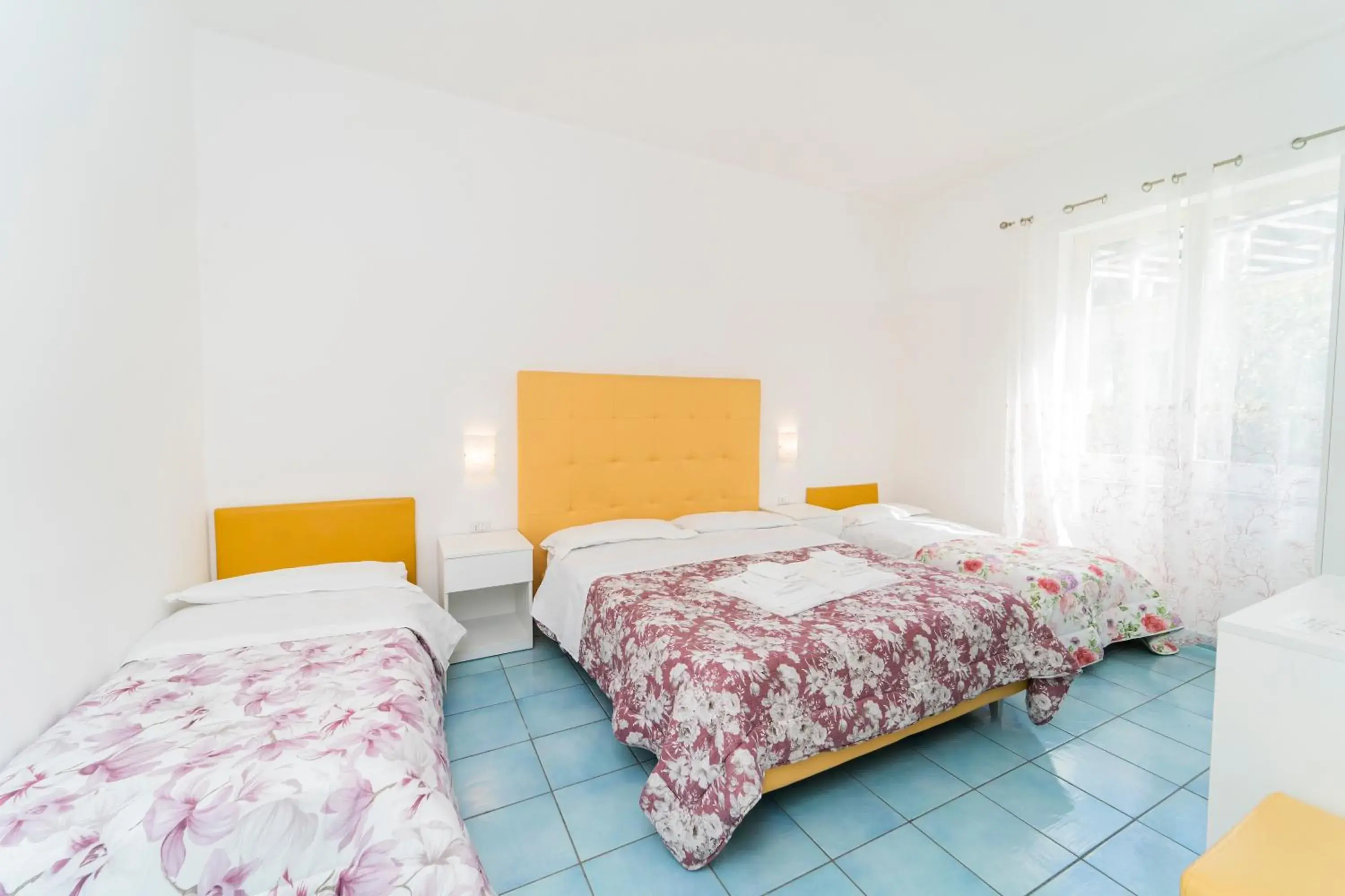 Standard Quadruple Room in La Casa di Aurora Standard Quadruple Room in La Casa di Aurora