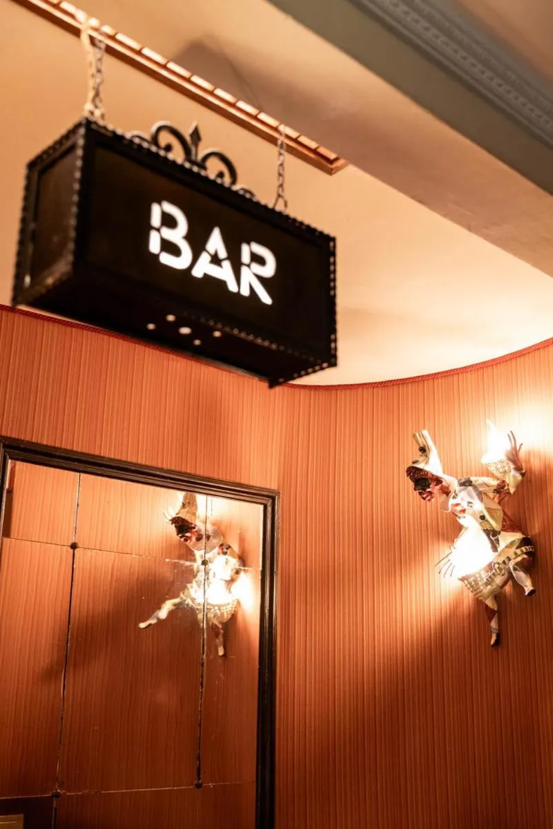 Lounge or bar in Hotel Flora - By Romanelli Family