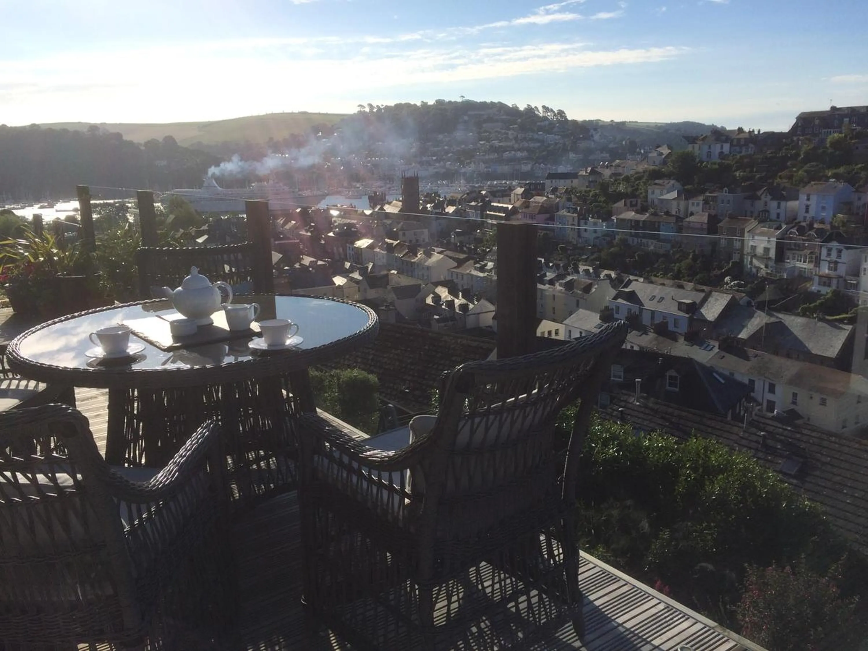 Coffee/tea facilities in Compass Rose