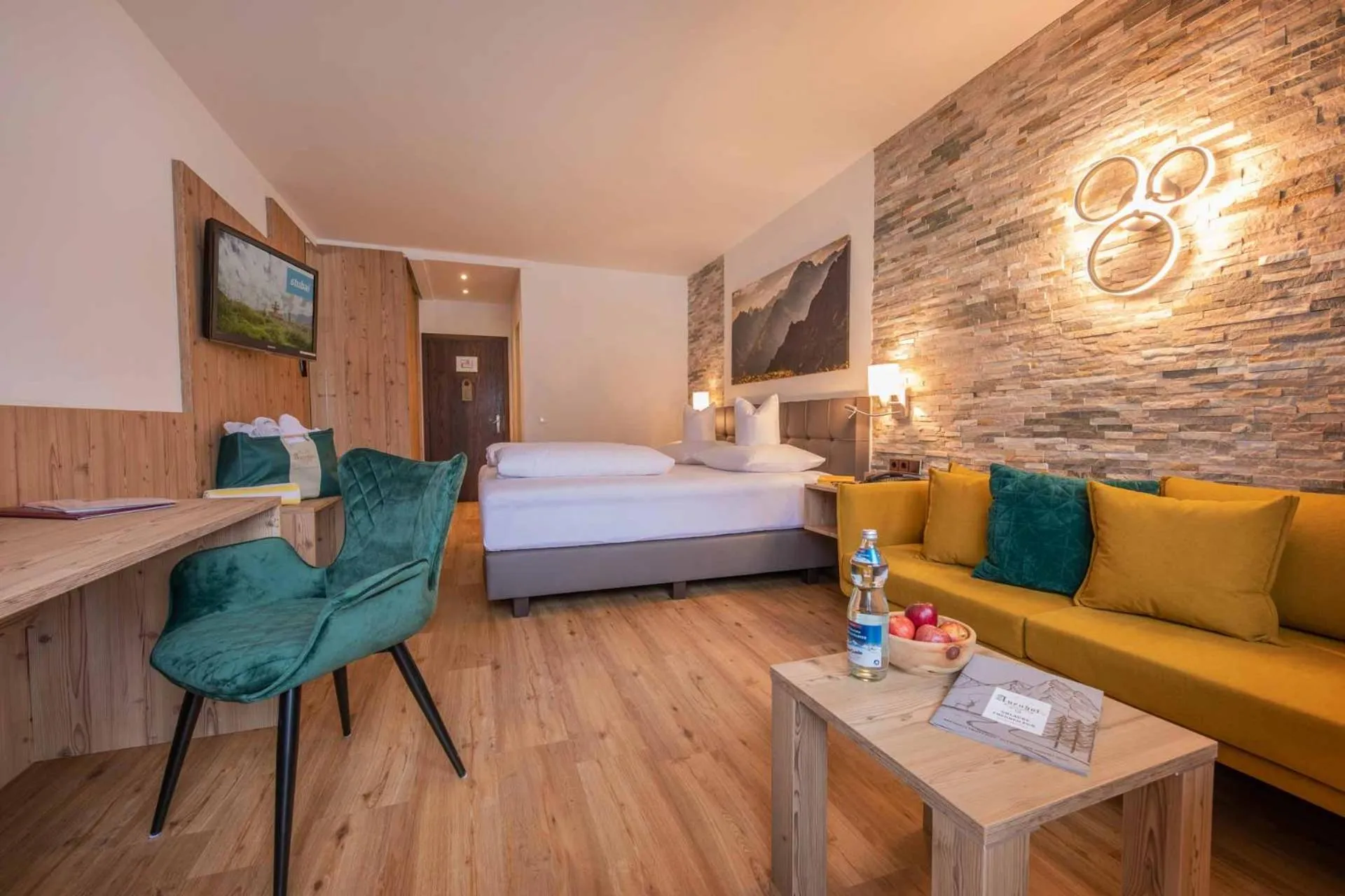 Photo of the whole room, Bed in Familien- & Vitalhotel Auenhof