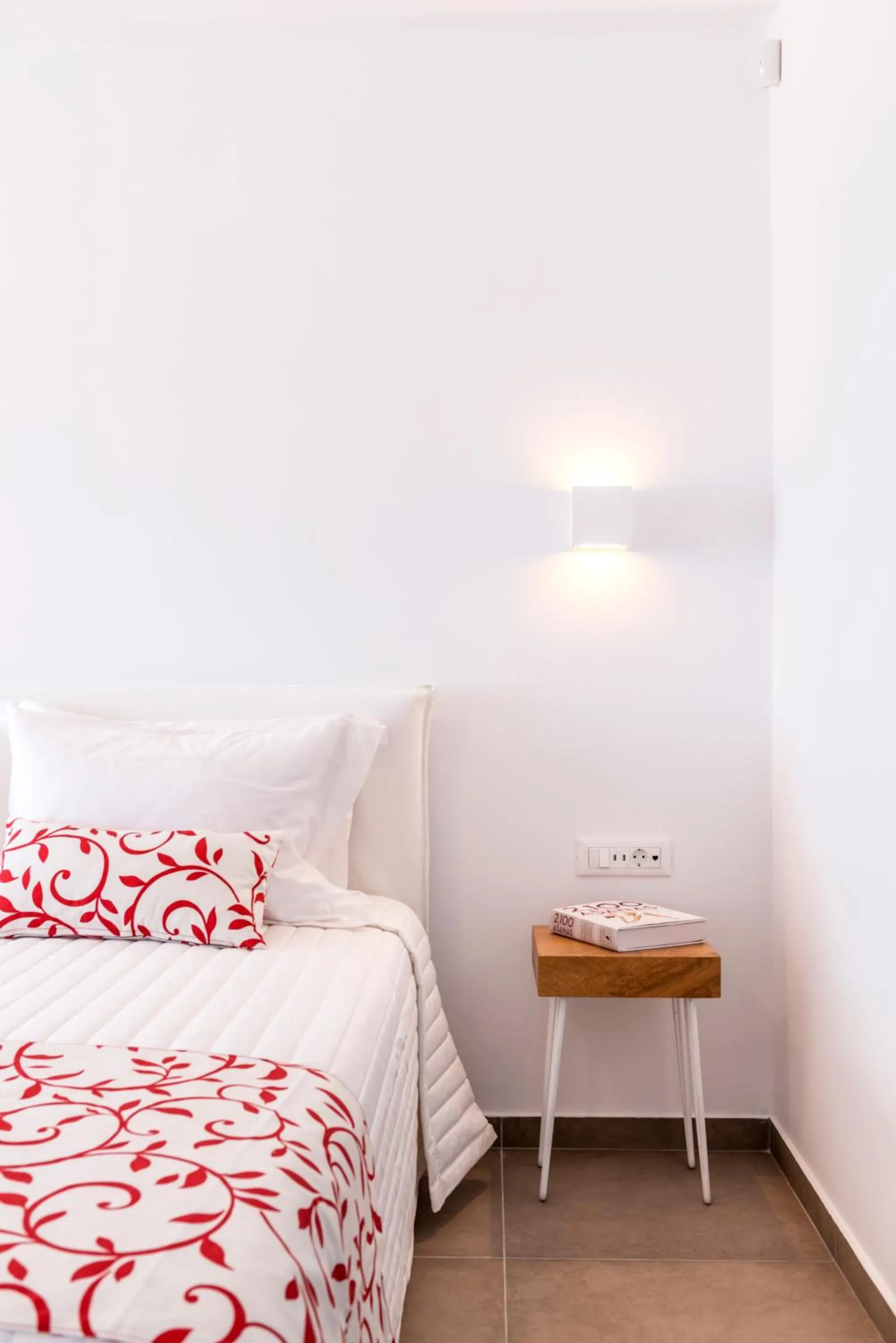 Bed in O Lofos Luxury Boutique Suites