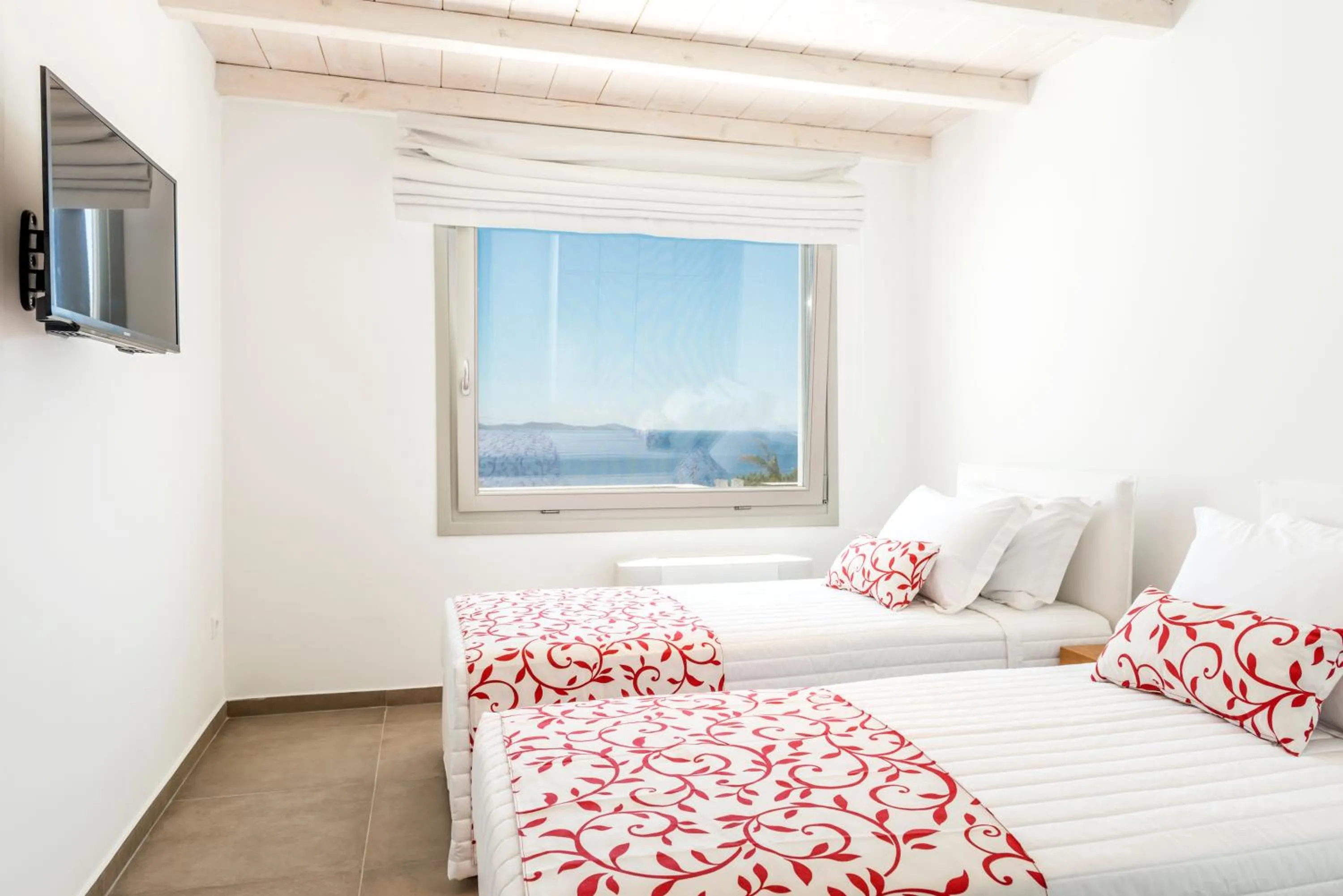 Bed in O Lofos Luxury Boutique Suites