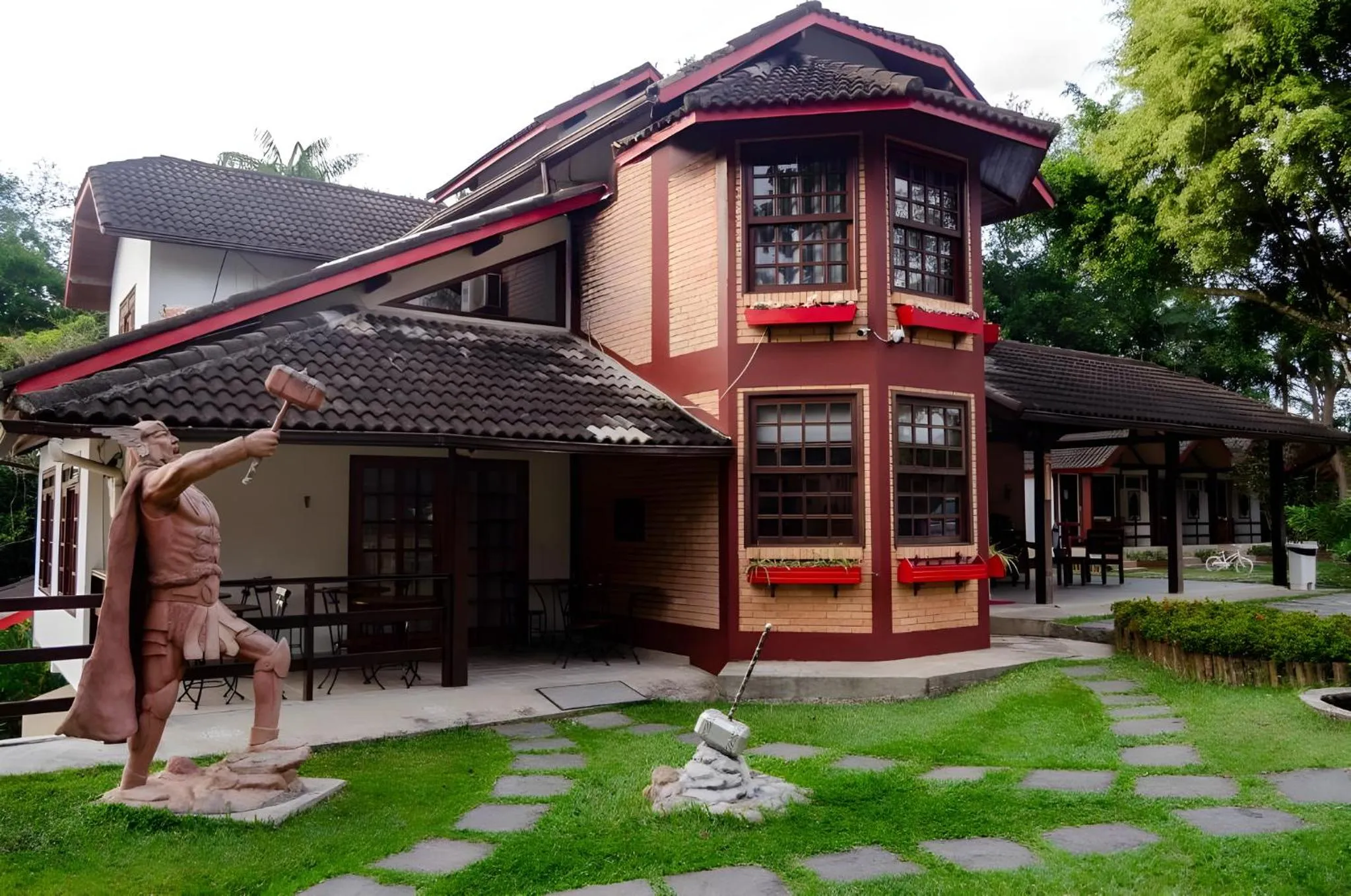 Property building in Pousada Viking Penedo