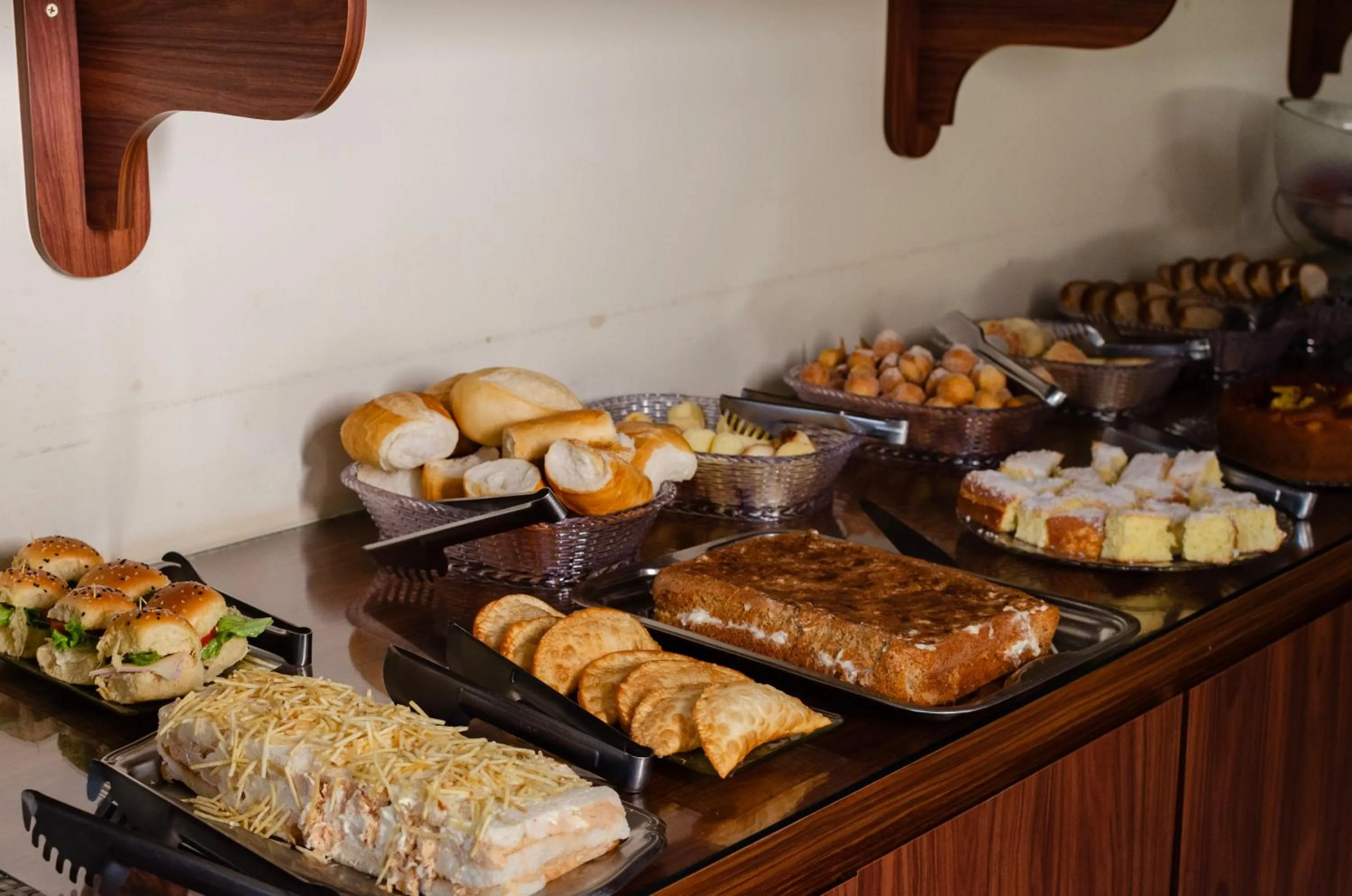 Breakfast in Pousada Viking Penedo