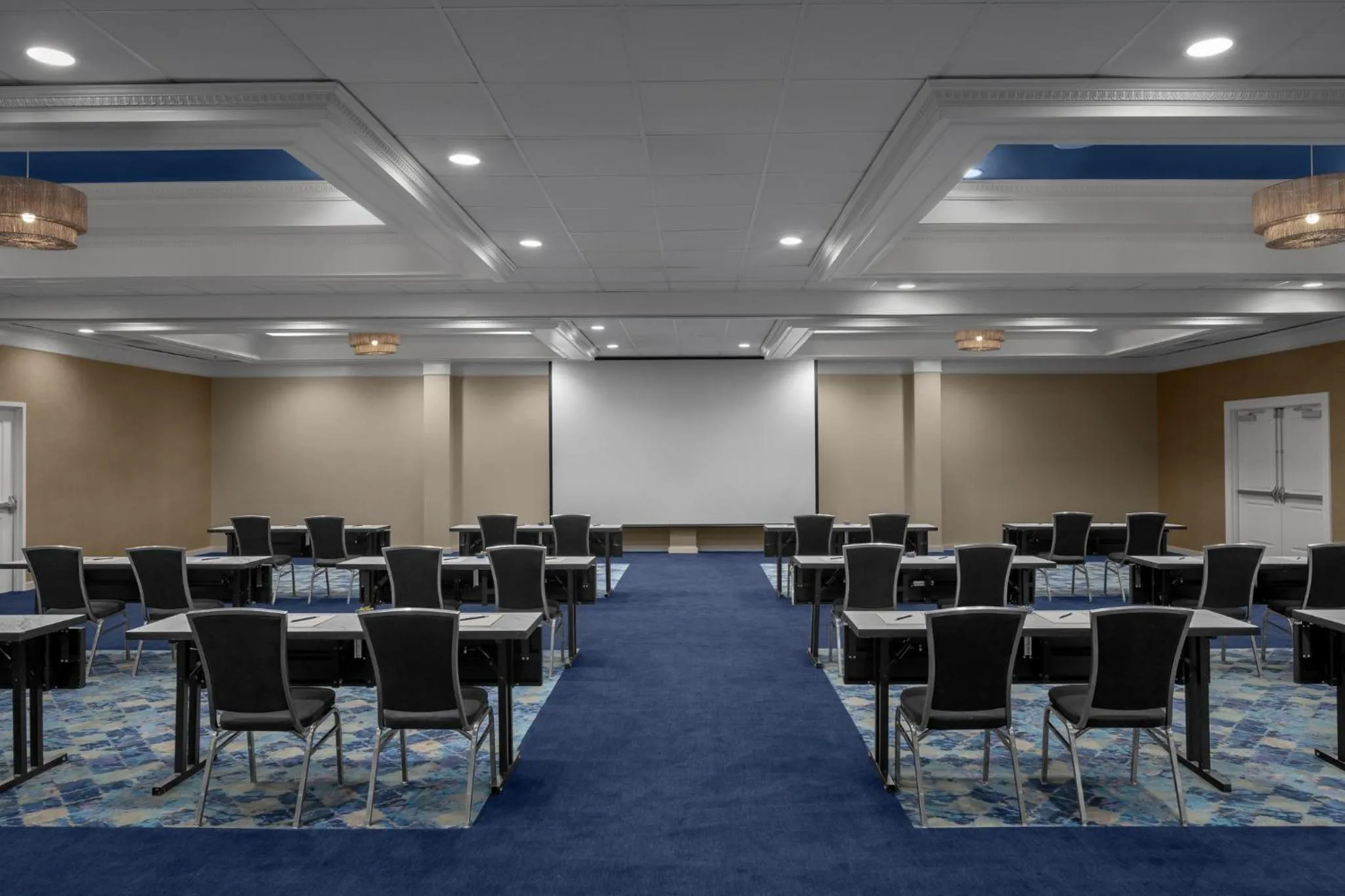 Meeting/conference room in Hotel Indigo Mount Pleasant by IHG