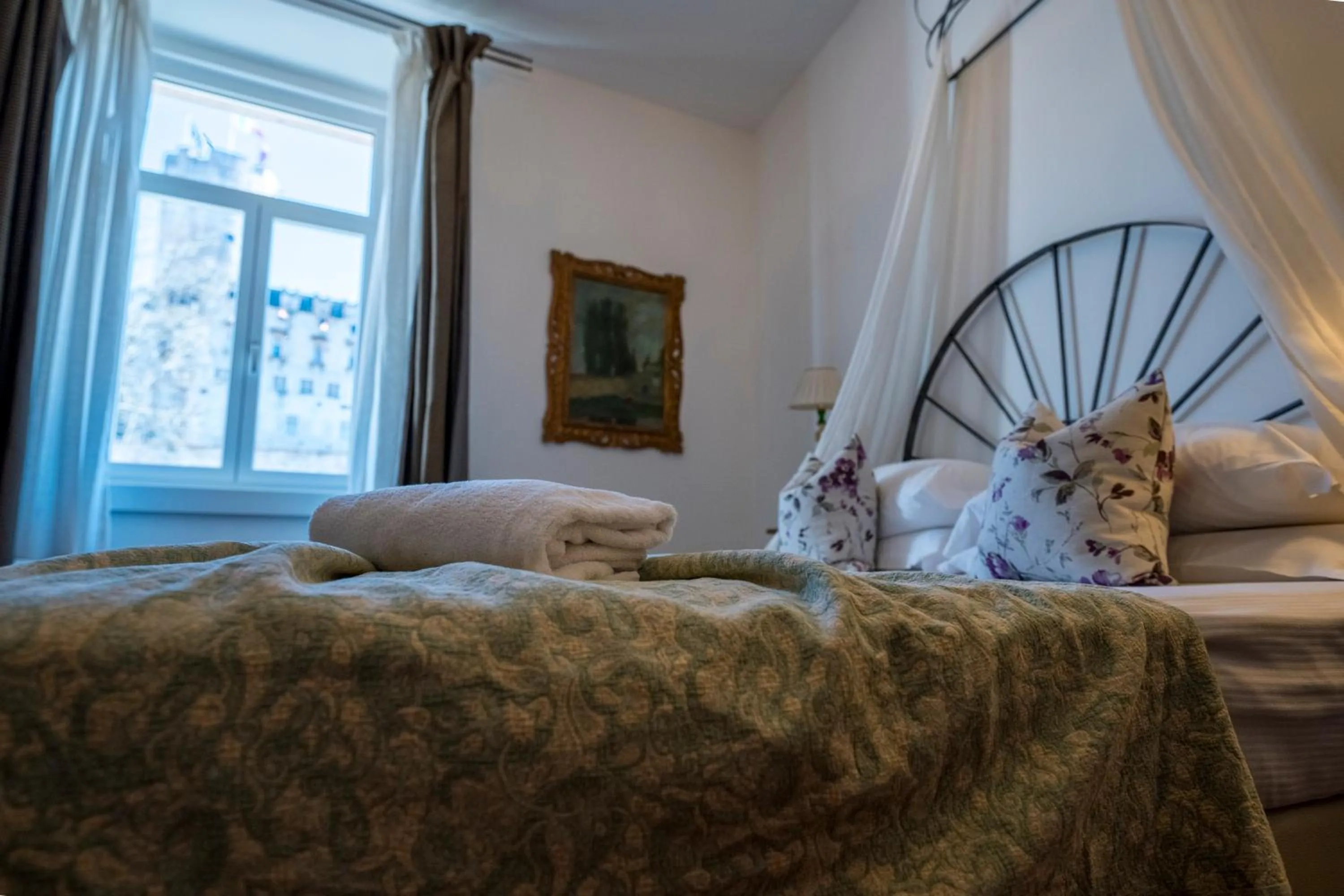 Bed in B&B La Loggia Del Castello