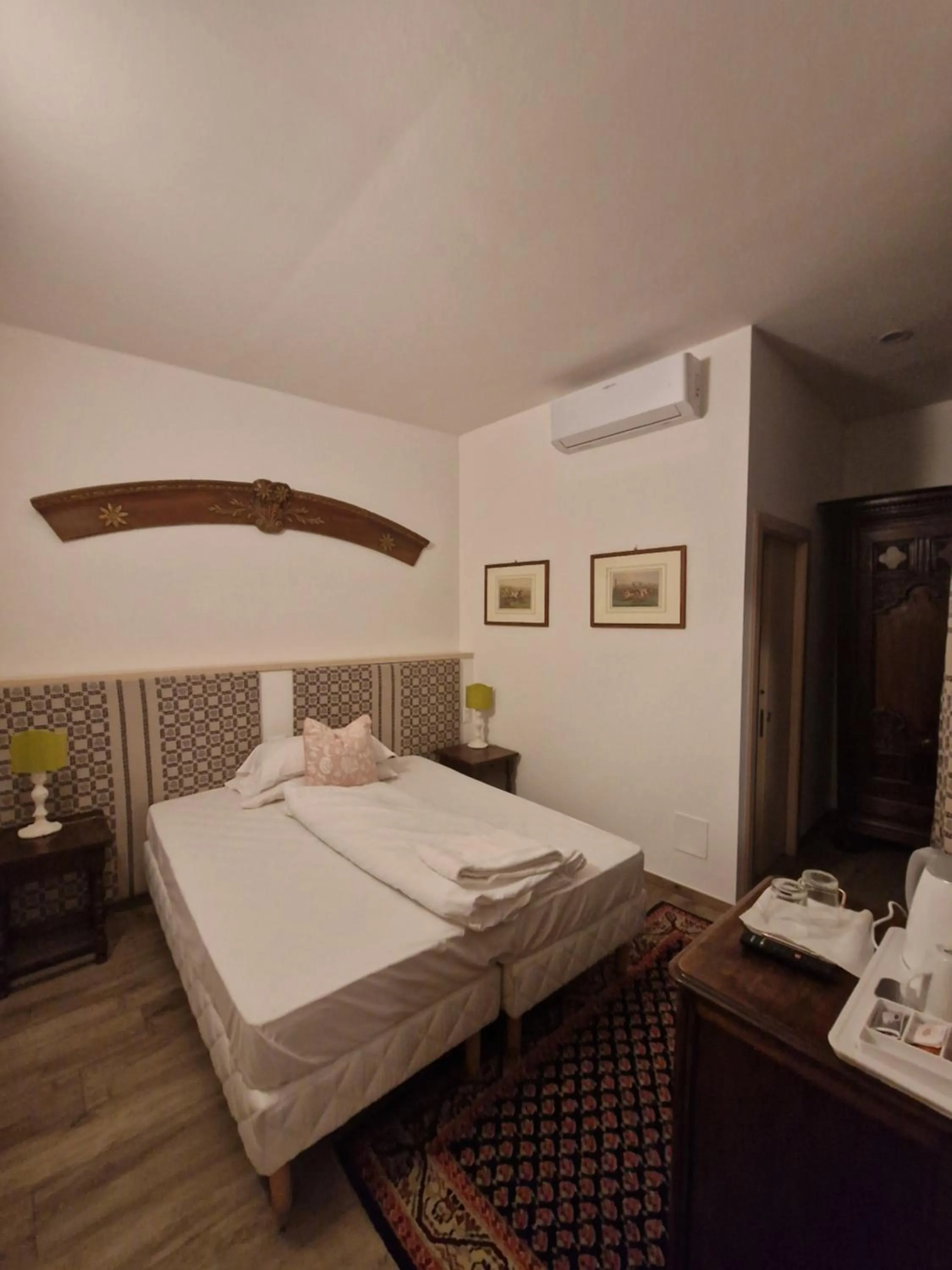 Bed in B&B La Loggia Del Castello