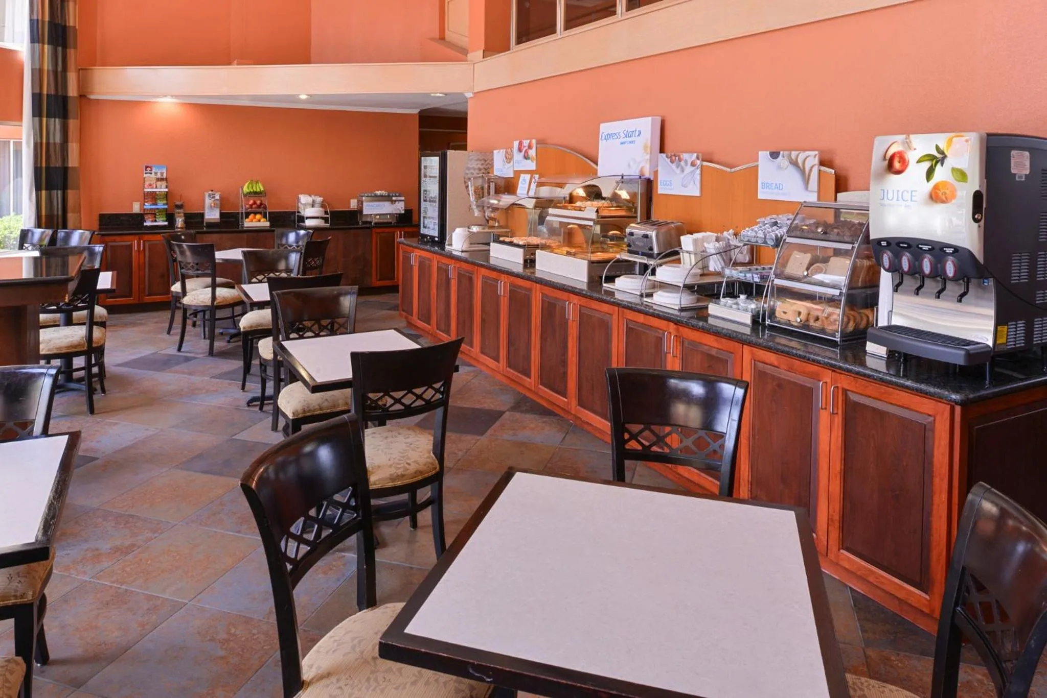 Breakfast in Holiday Inn Express Hotel Clearwater East - ICOT Center by IHG