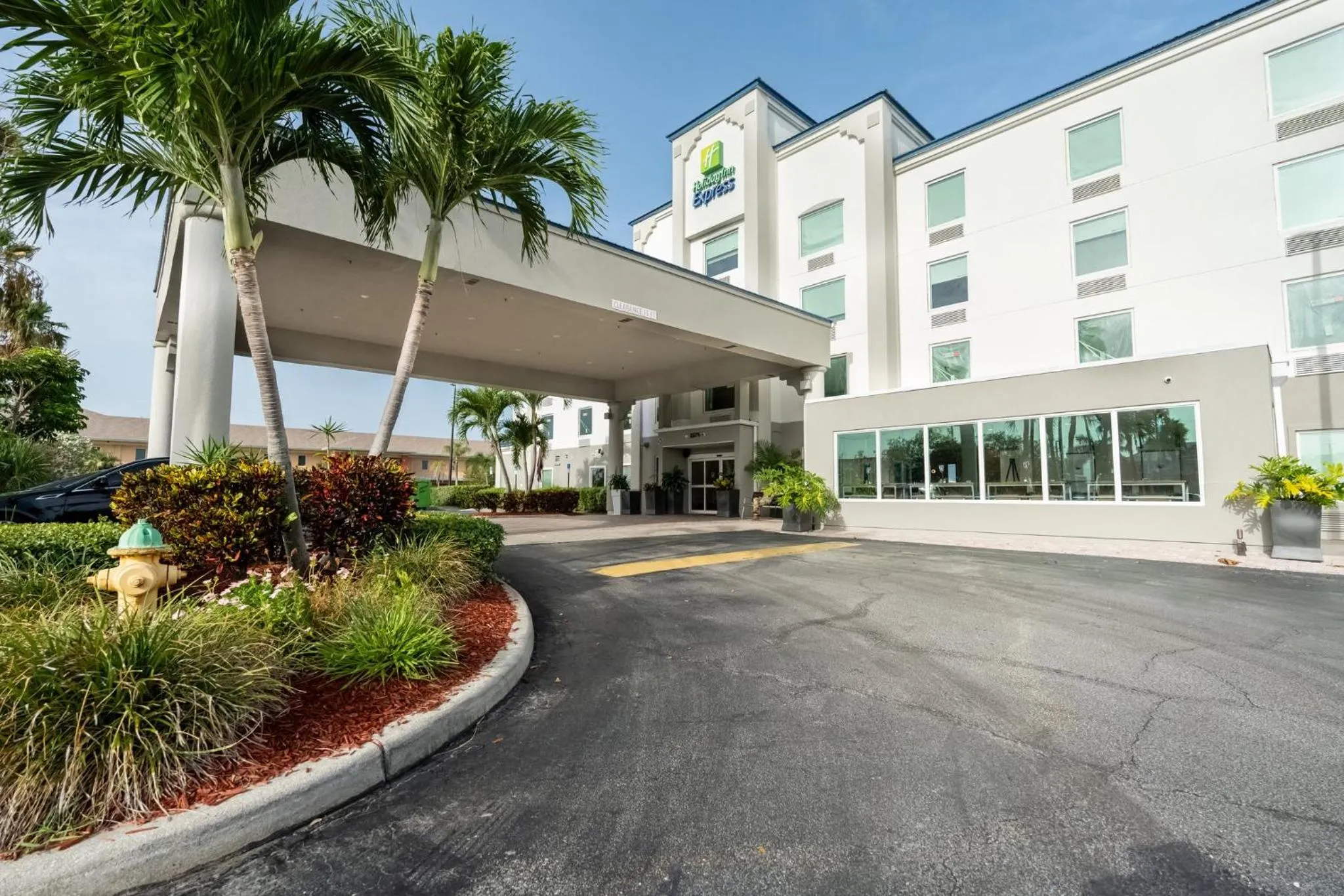 Property building in Holiday Inn Express Hotel & Suites Cocoa Beach by IHG