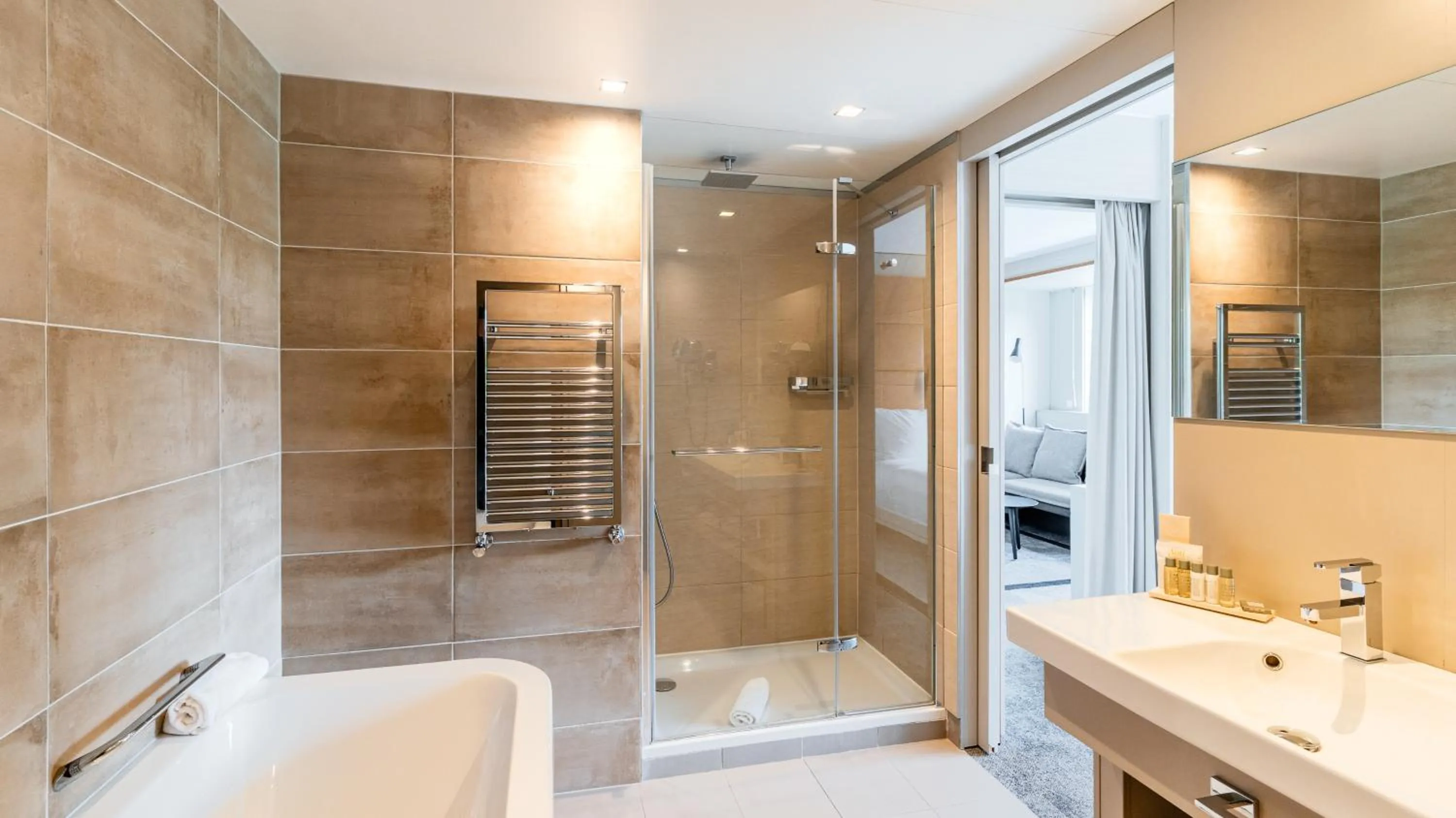 Shower in Golden Tulip Amnéville - Hôtel Spa & Casino