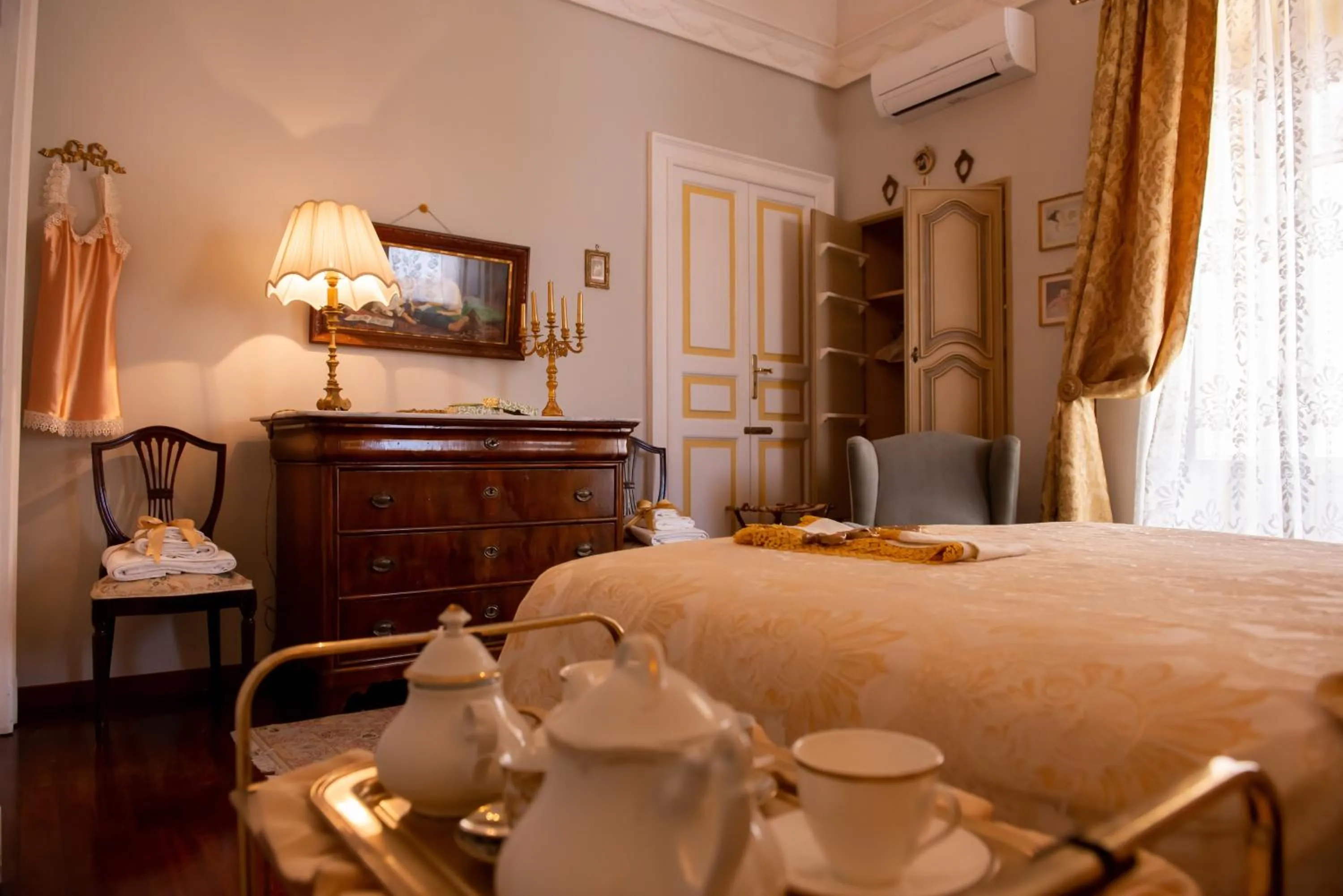 Photo of the whole room, Bed in Casa Isabella B&B