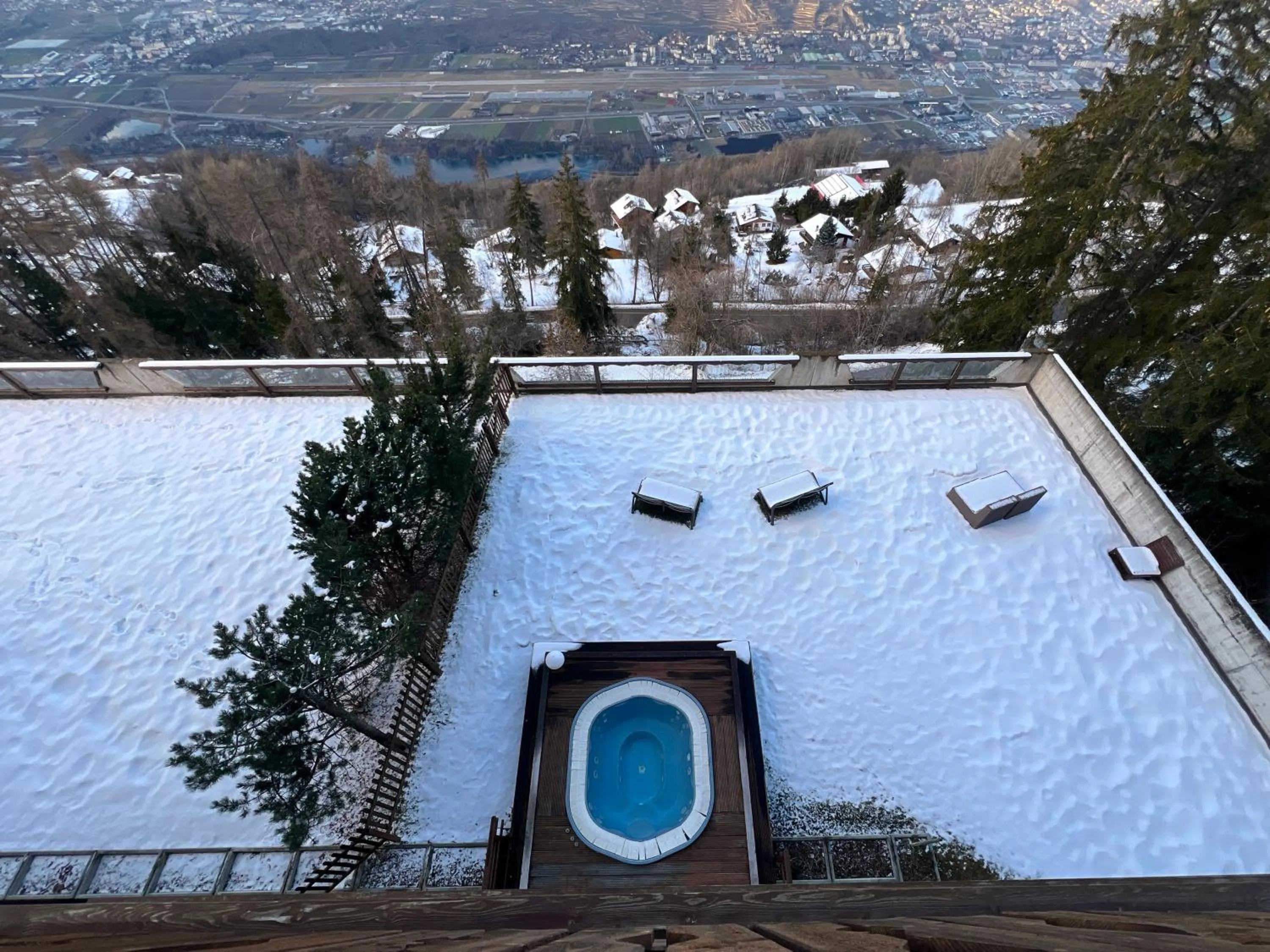 Day in Hôtel Chalet Royal