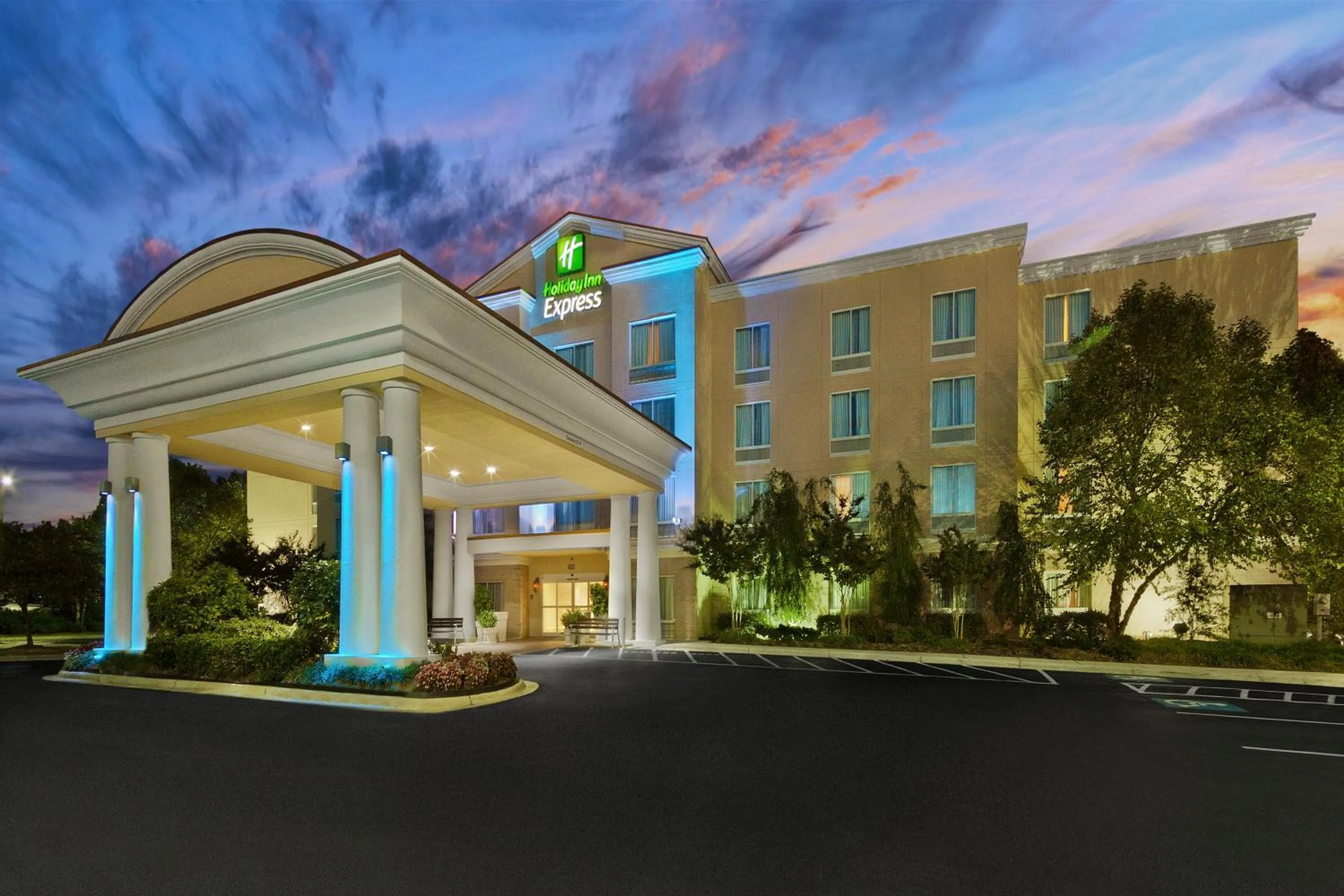 Property building in Holiday Inn Express Hotel & Suites - Concord by IHG