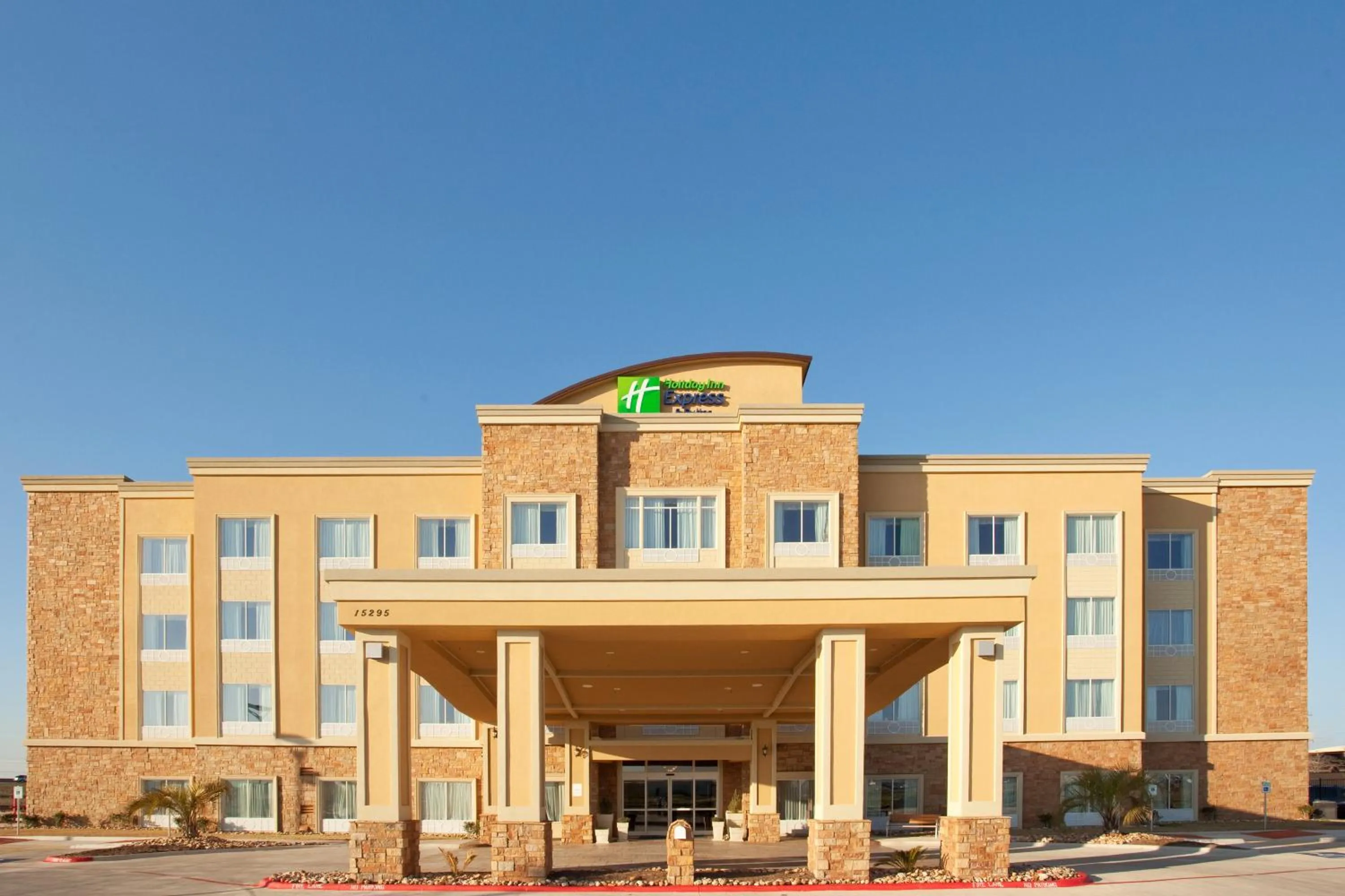 Property building in Holiday Inn Express & Suites Austin South-Buda by IHG