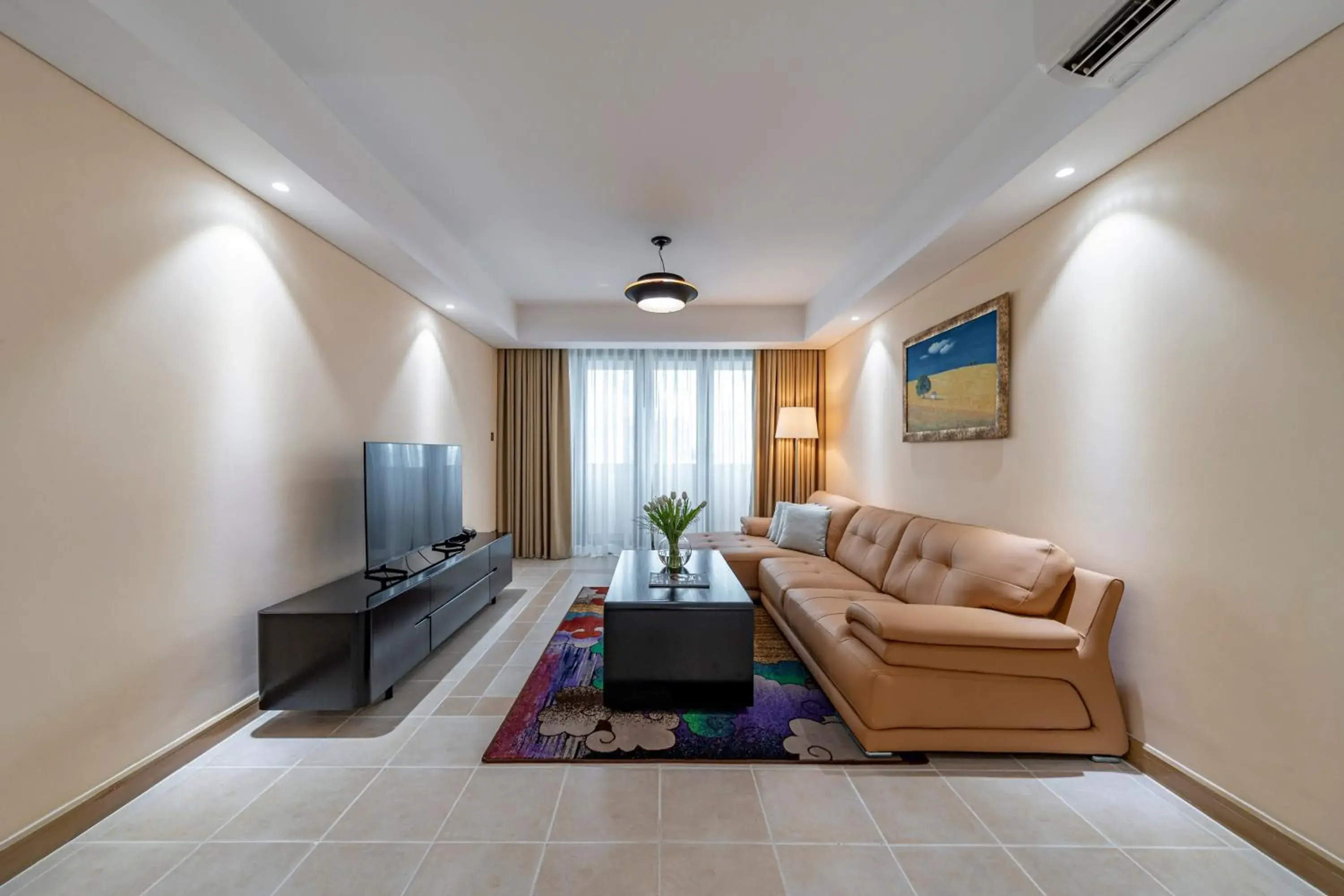 Three-Bedroom Executive With Balcony in Sherwood Residence Three-Bedroom Executive With Balcony in Sherwood Residence