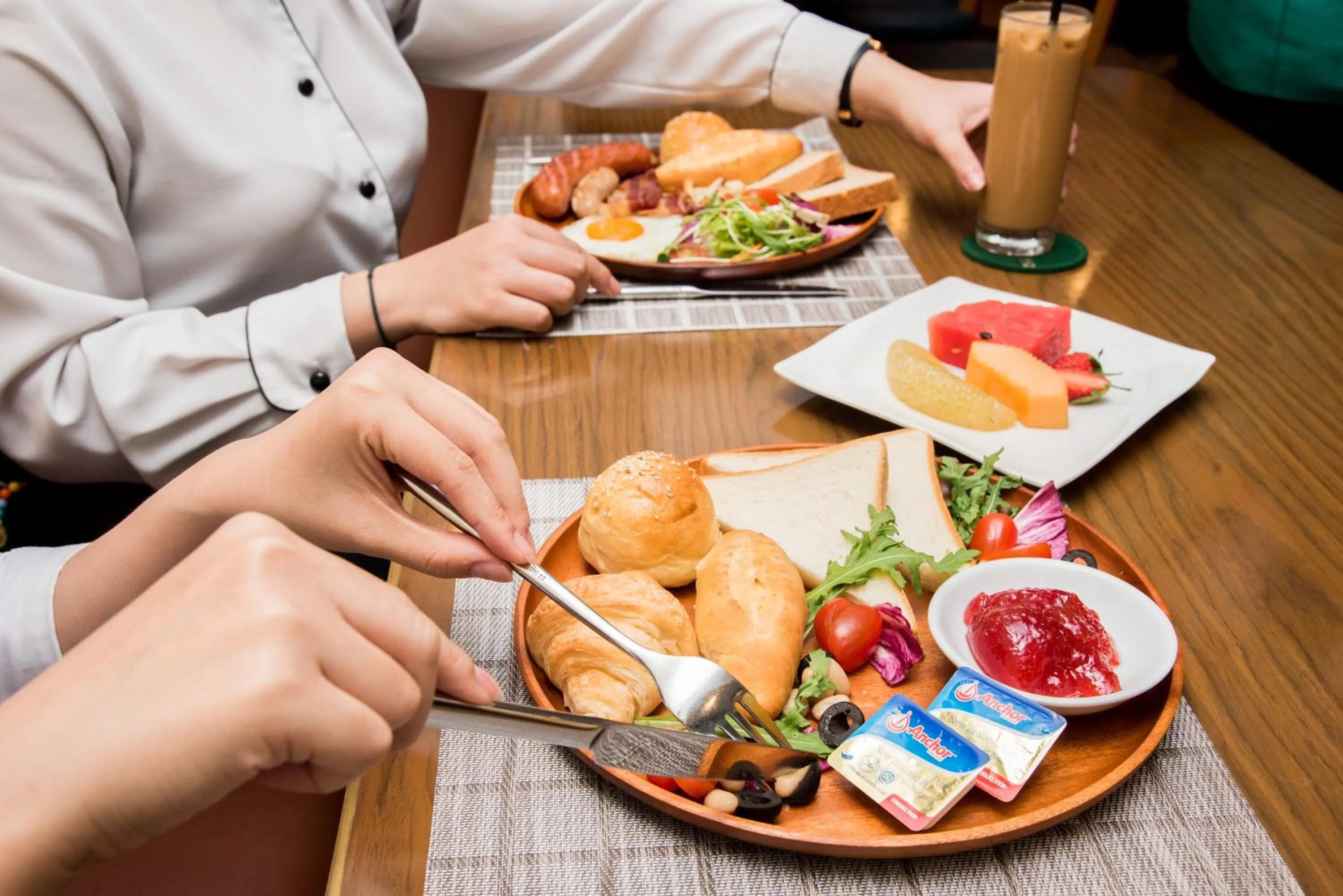 Food and drinks in Sherwood Residence