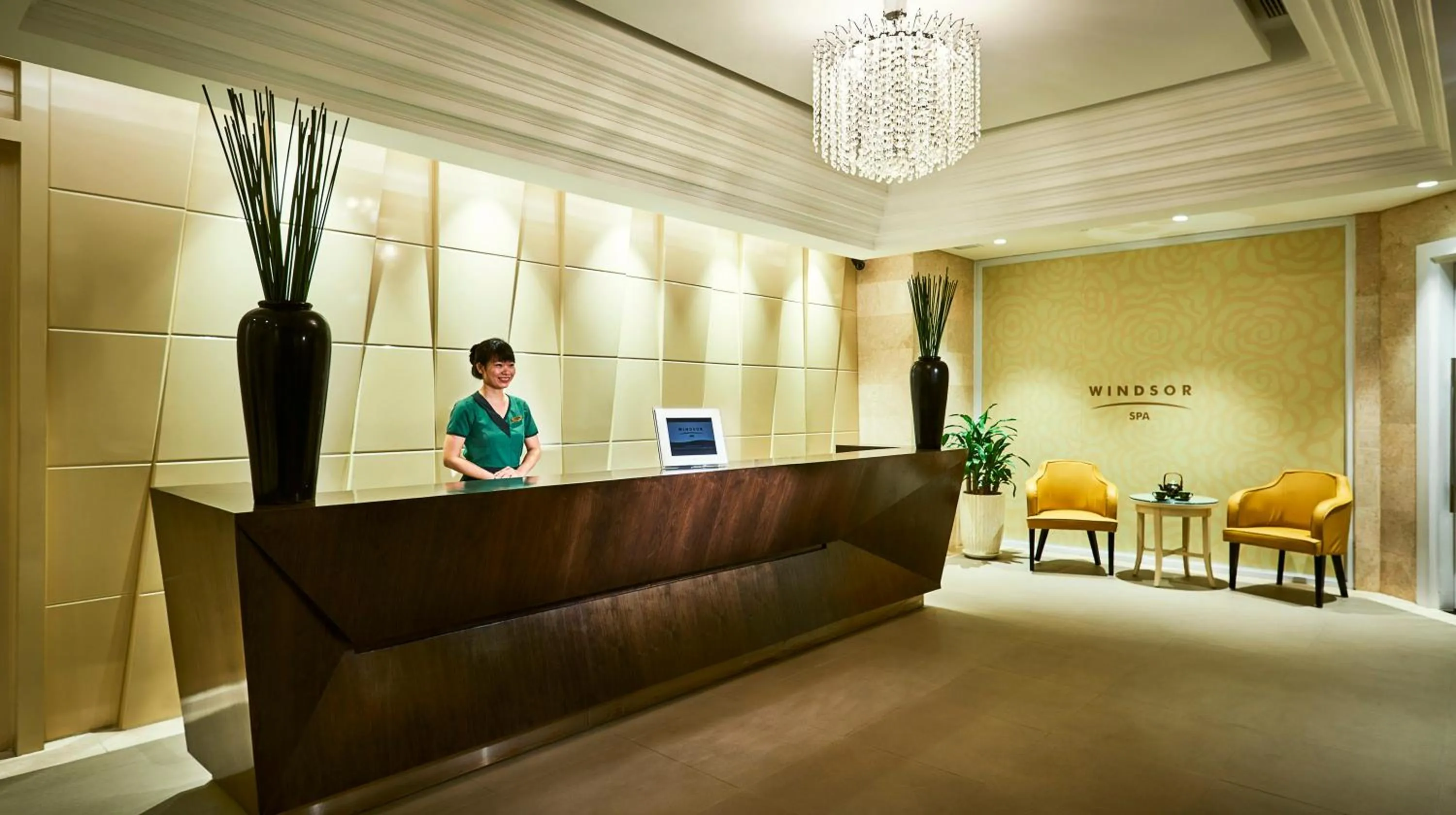 Spa and wellness centre/facilities in Windsor Plaza Hotel