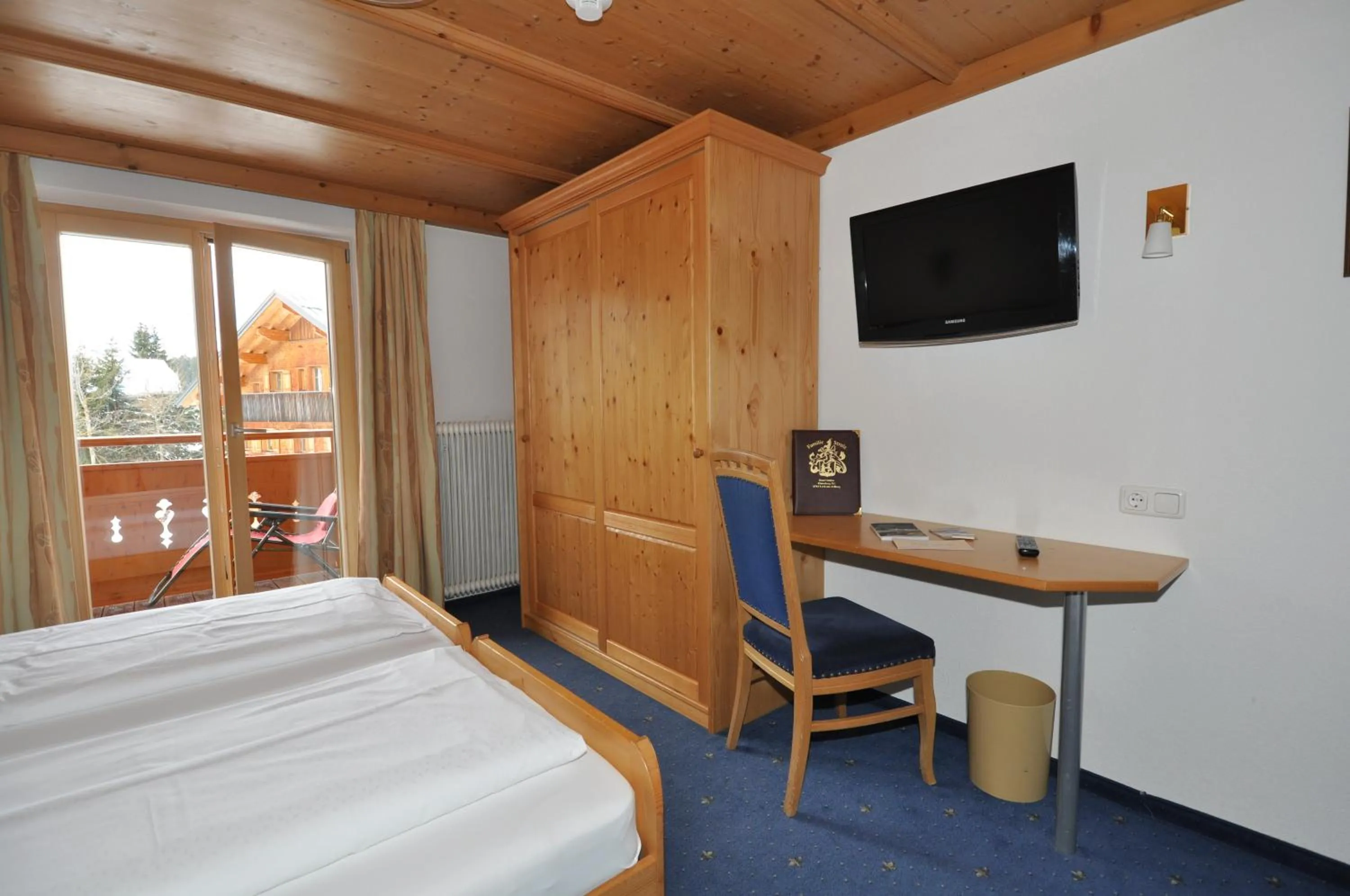 Bedroom, Bed in Hotel Stülzis