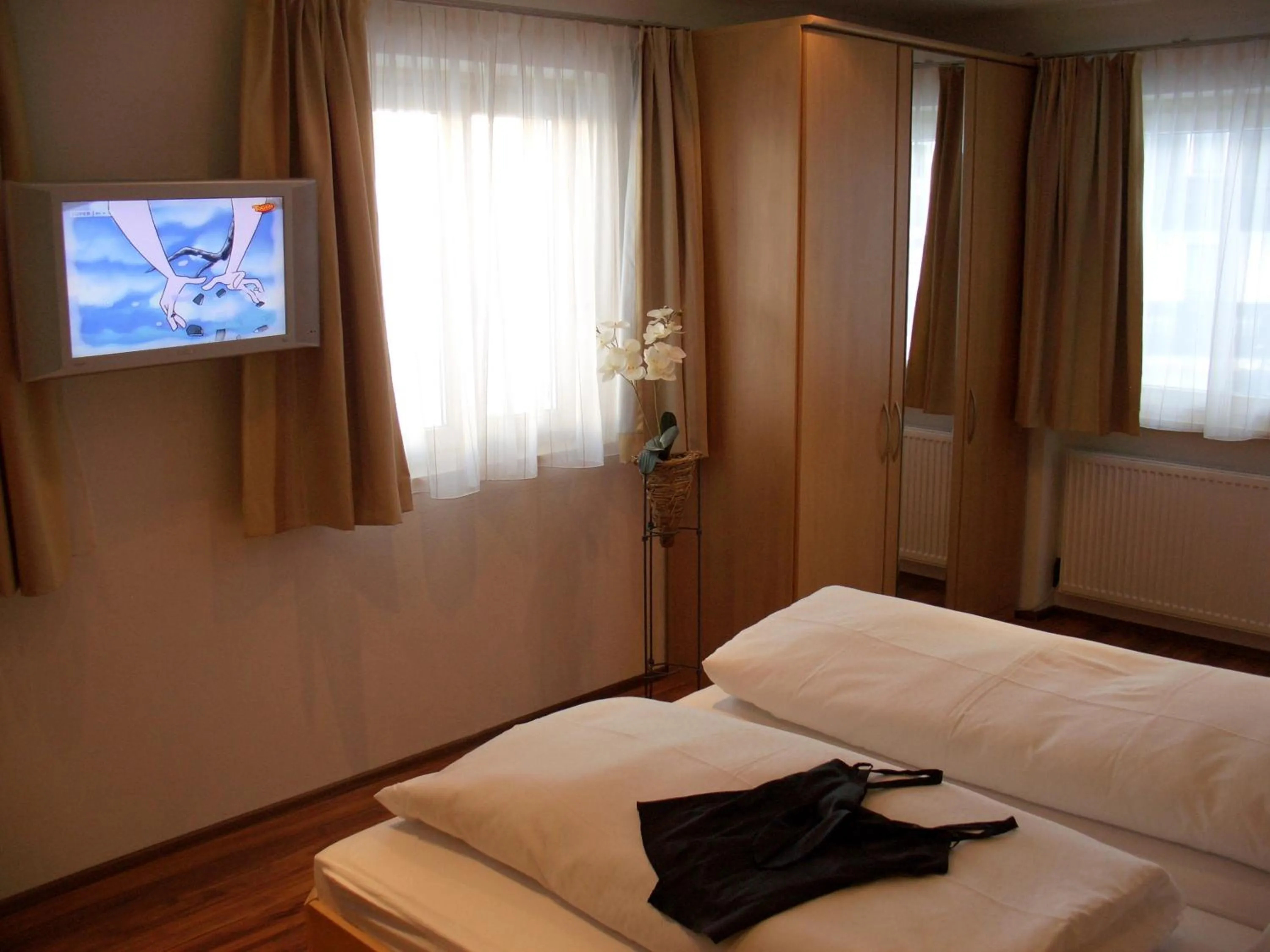 Bedroom, Bed in Hotel Stülzis