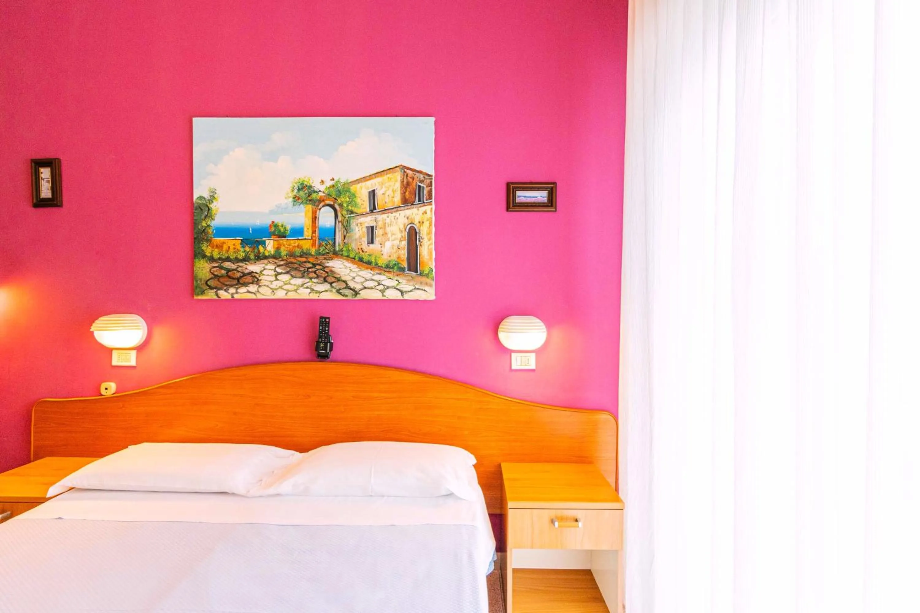 Bedroom, Bed in Hotel Arlino