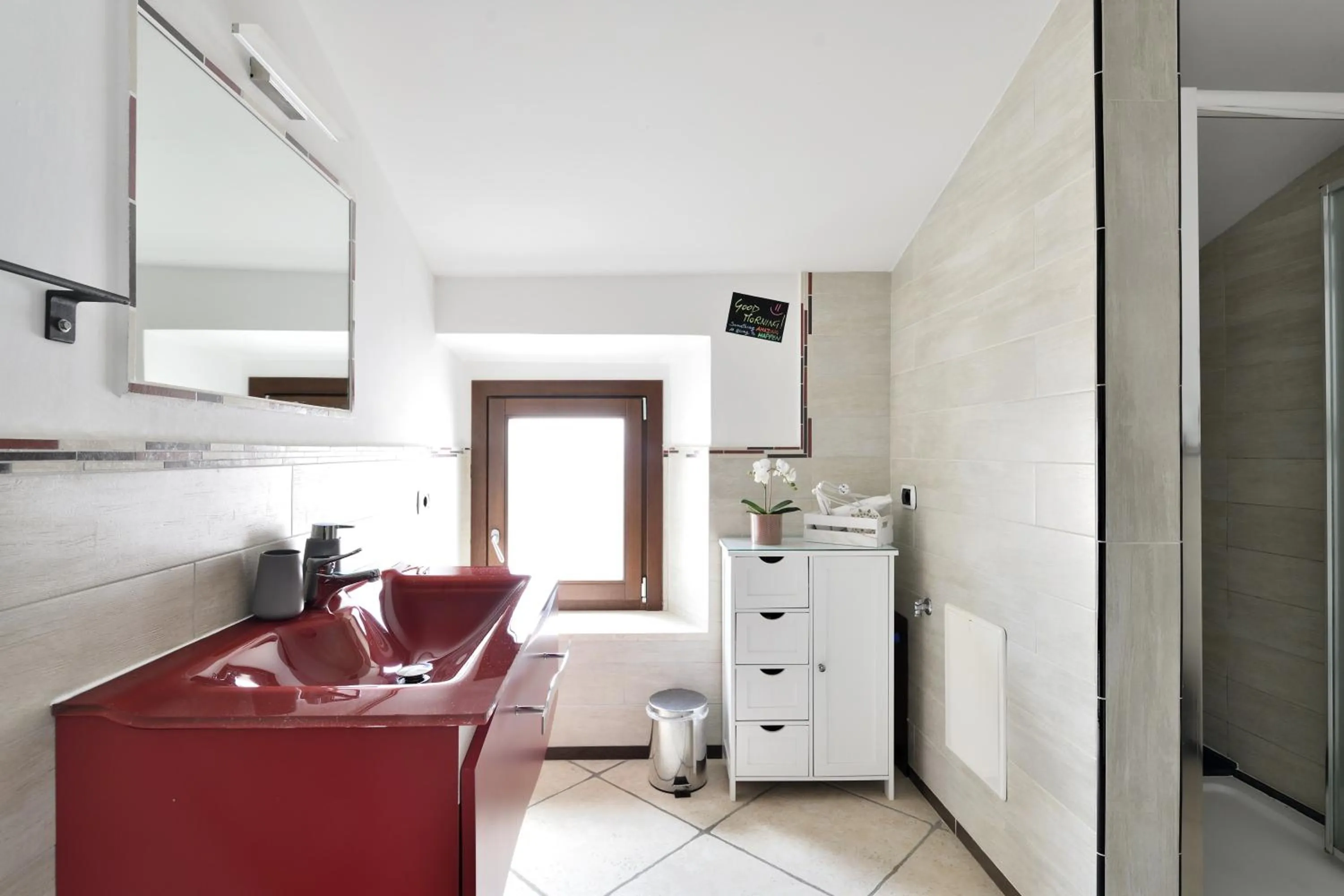 Shower in Al Vicoletto - Genuine Hospitality & Private Parking