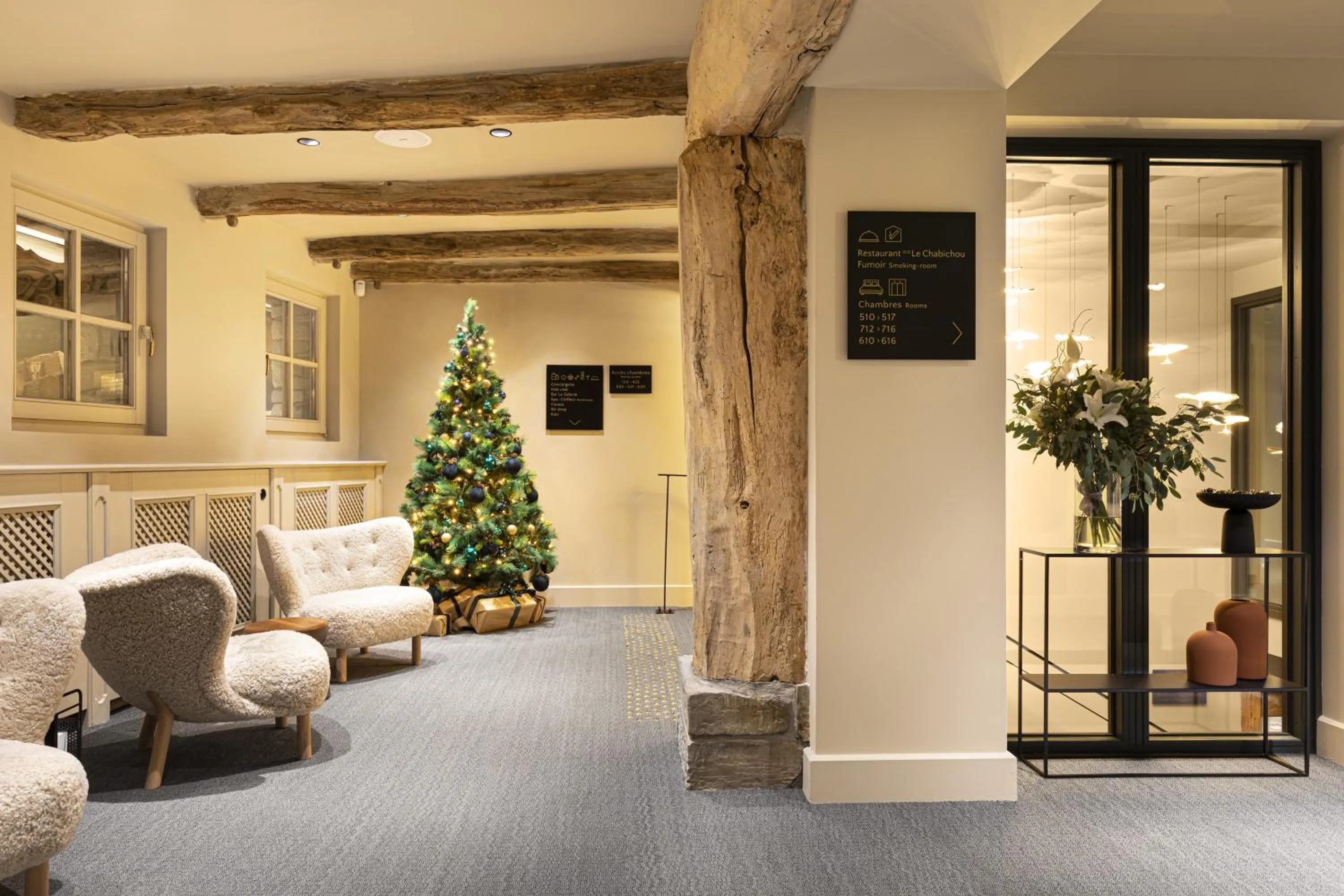 Lobby or reception in Hotel Le Chabichou