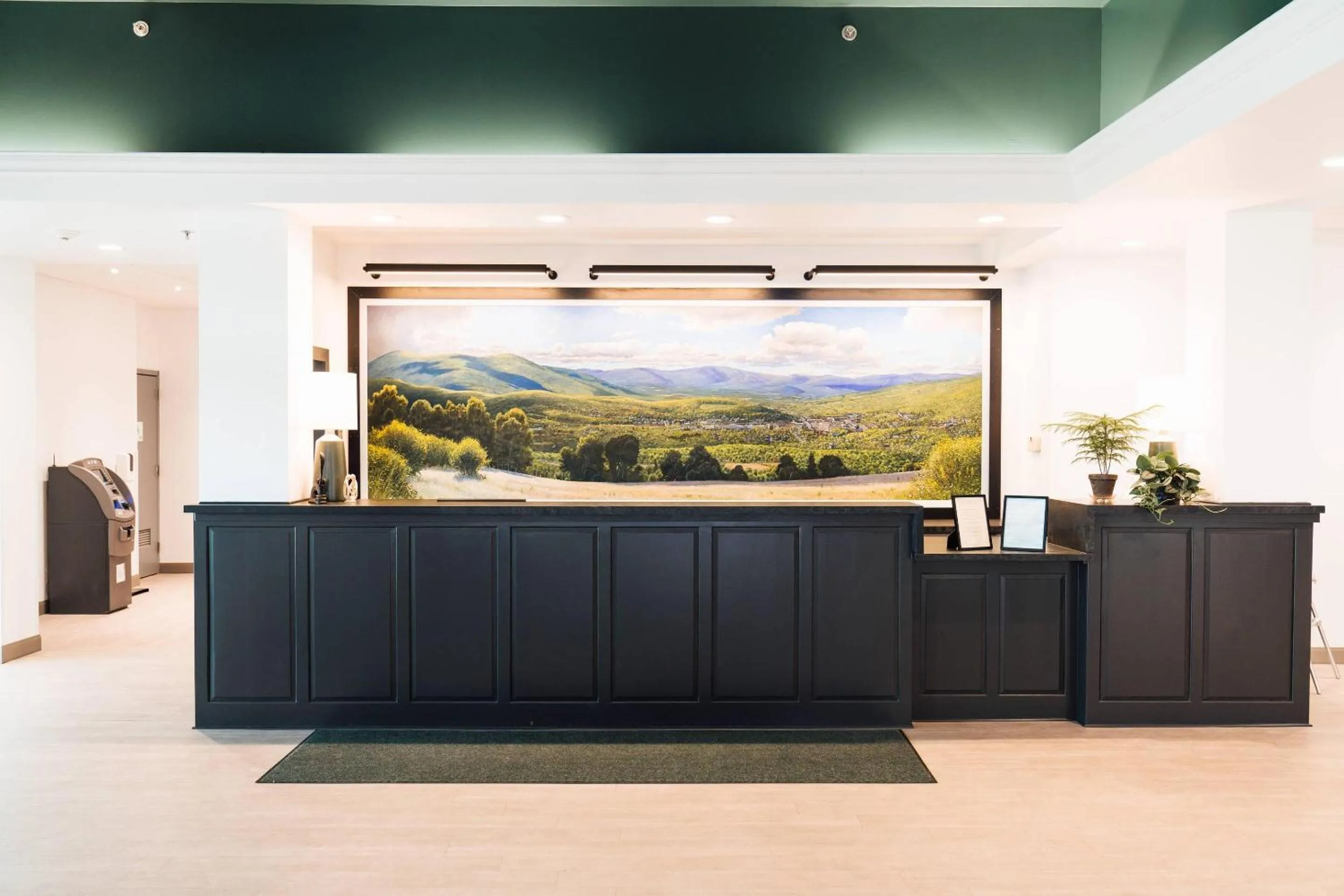 Lobby or reception in Hotel Downstreet, an Ascend Collection Hotel