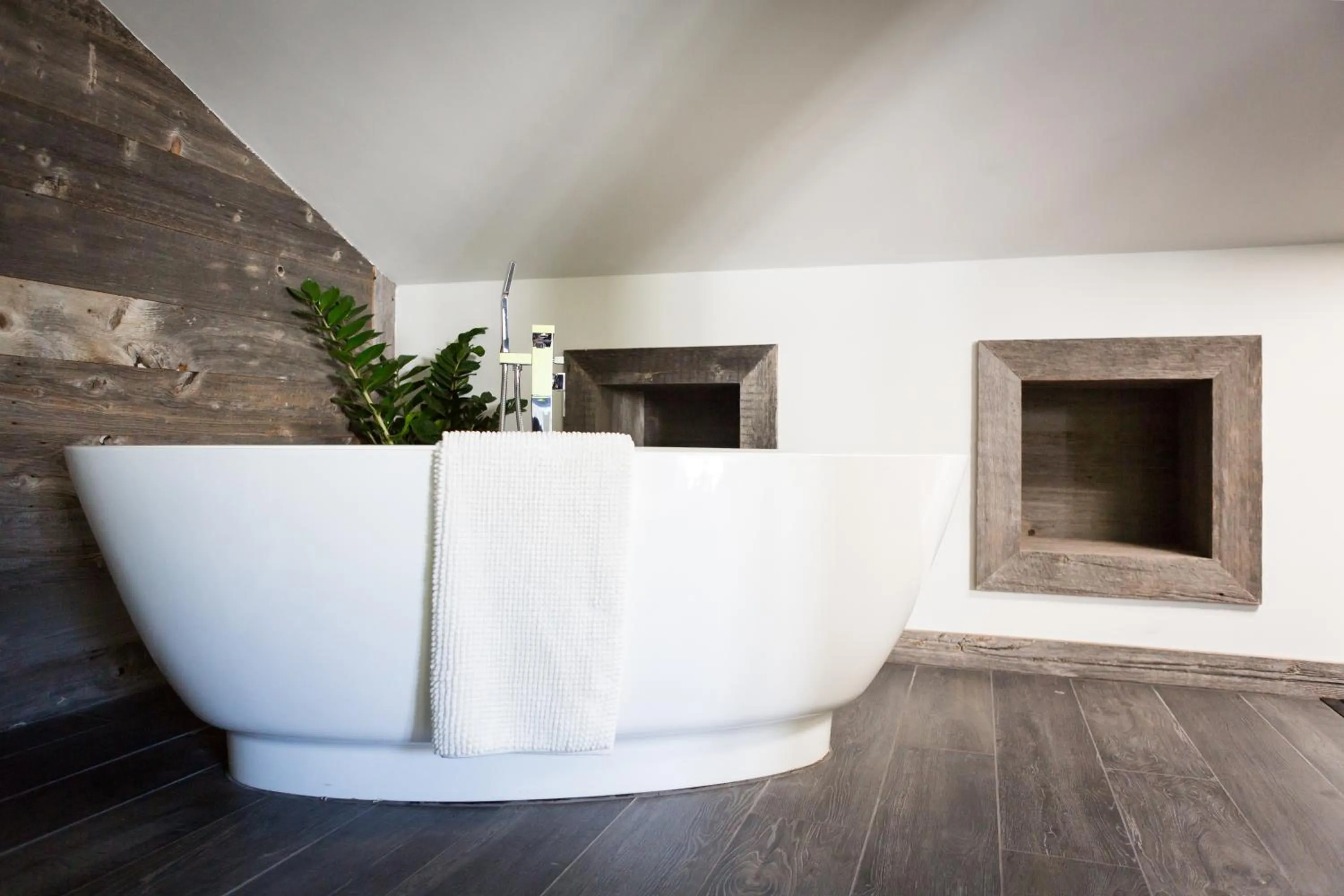 Bathroom in Hotel Farinet