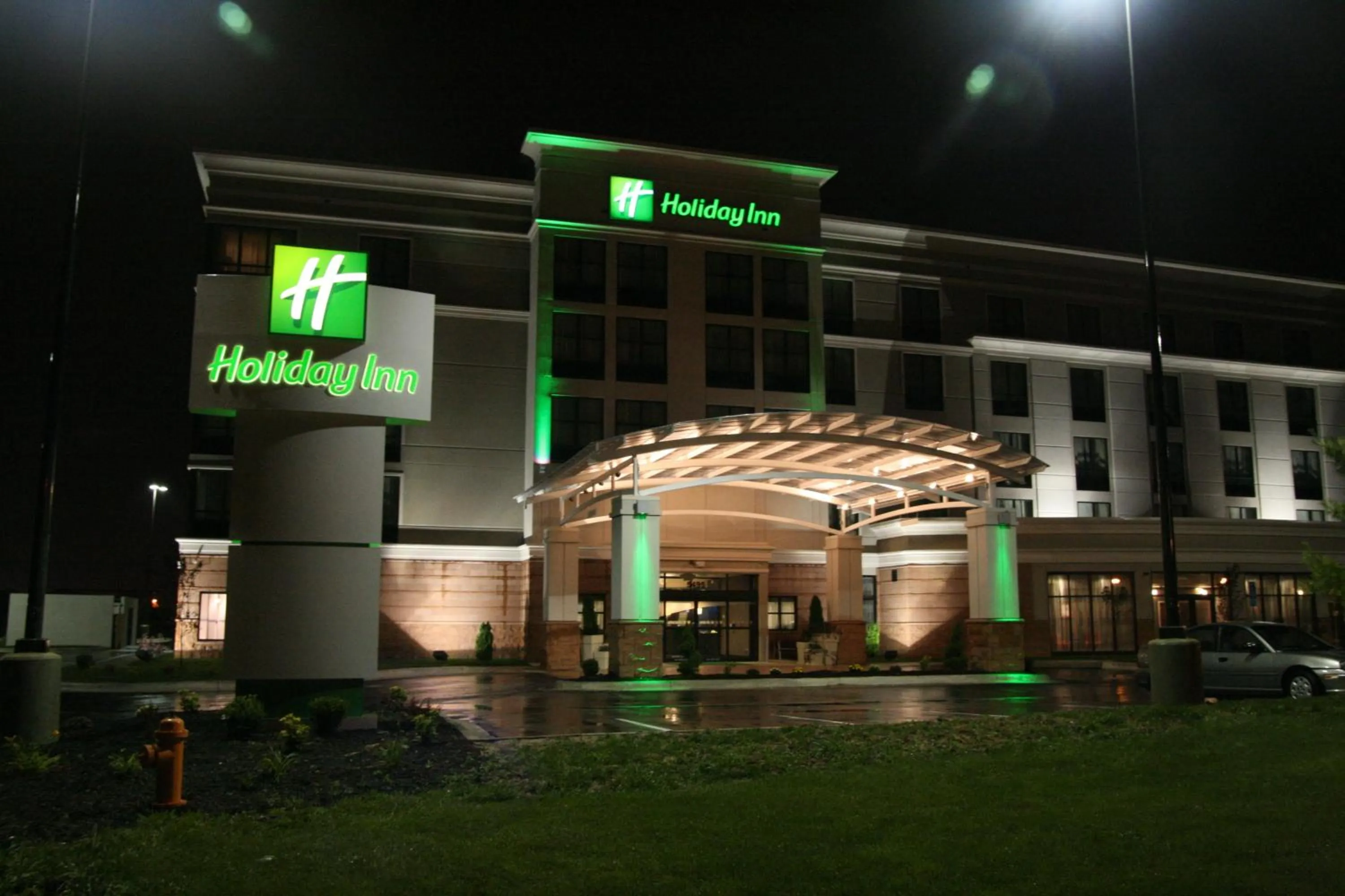Property building in Holiday Inn Columbus-Hilliard by IHG