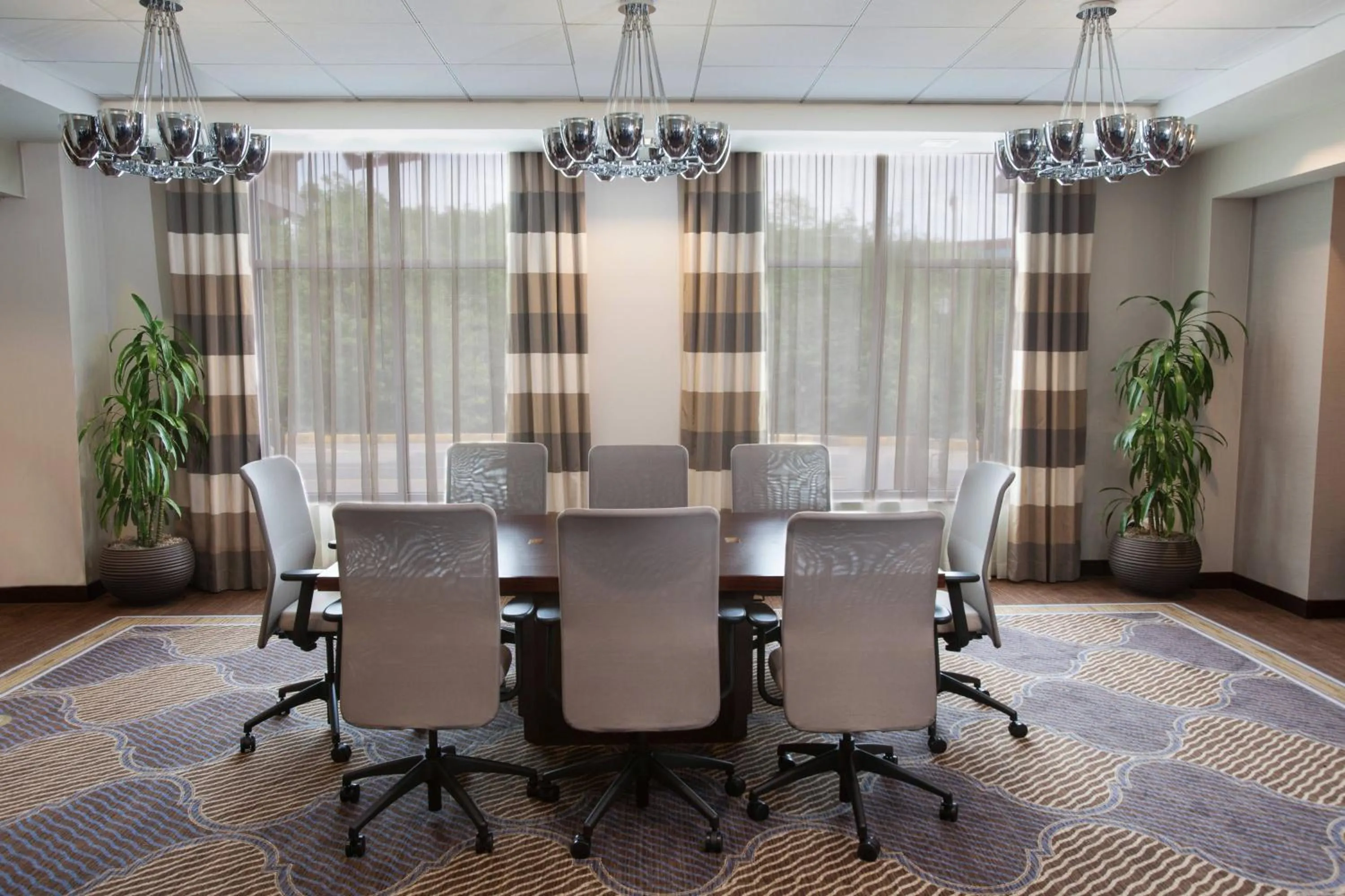 Meeting/conference room in Sheraton Pittsburgh Airport Hotel