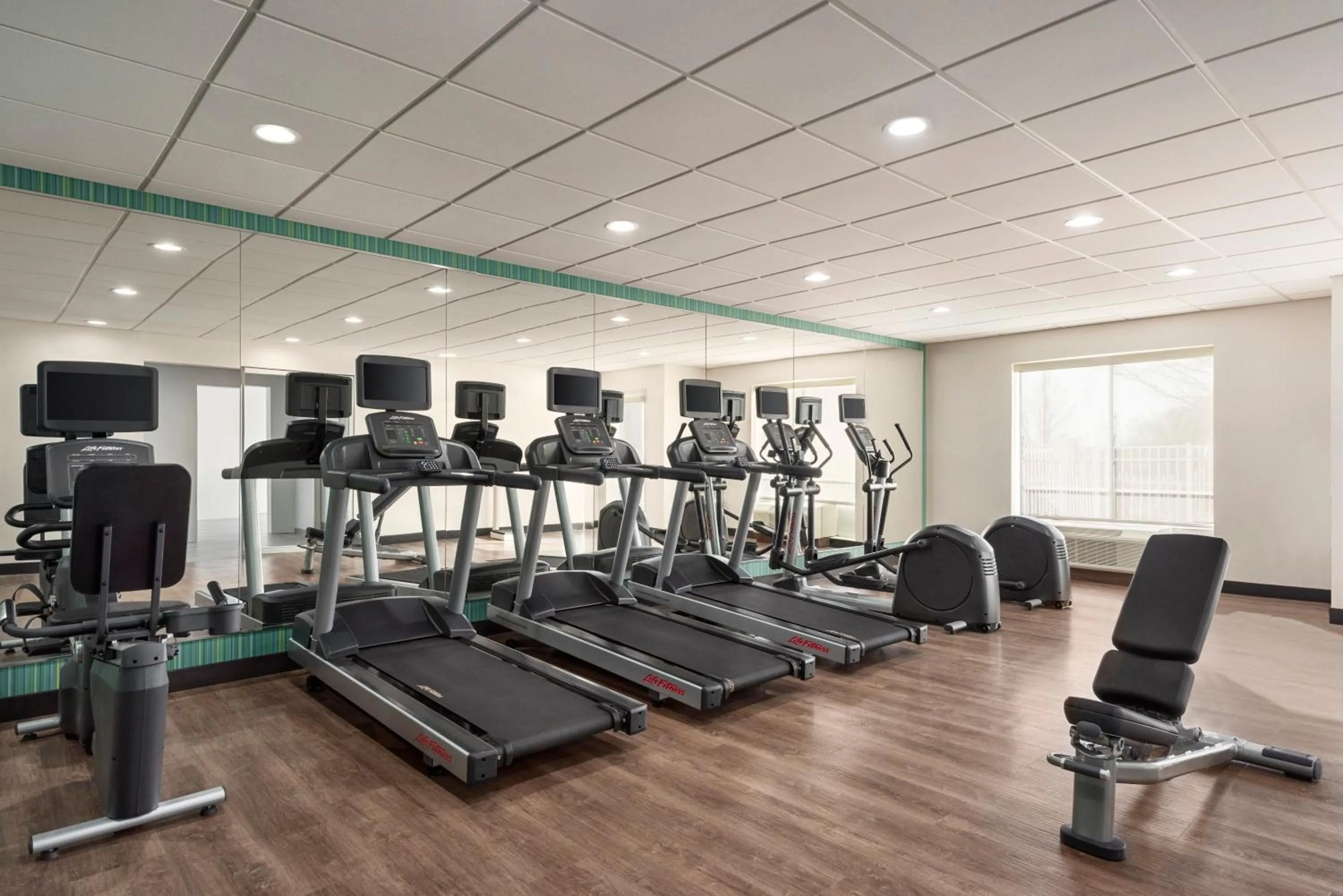 Spa and wellness centre/facilities in Holiday Inn Express Dumfries-Quantico by IHG