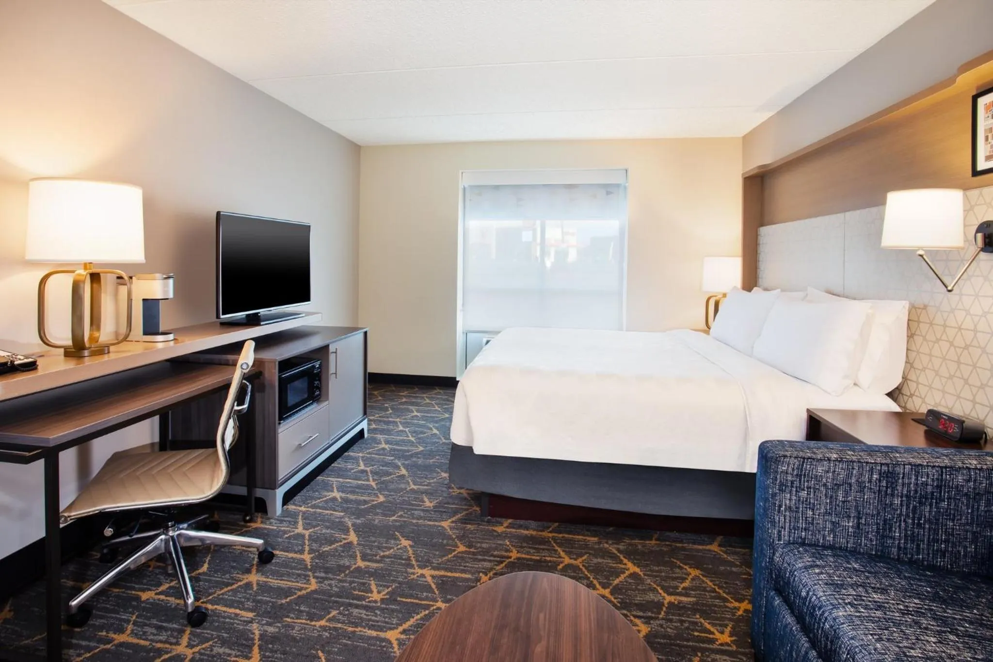 Bedroom, Bed in Holiday Inn Canton-Belden Village by IHG