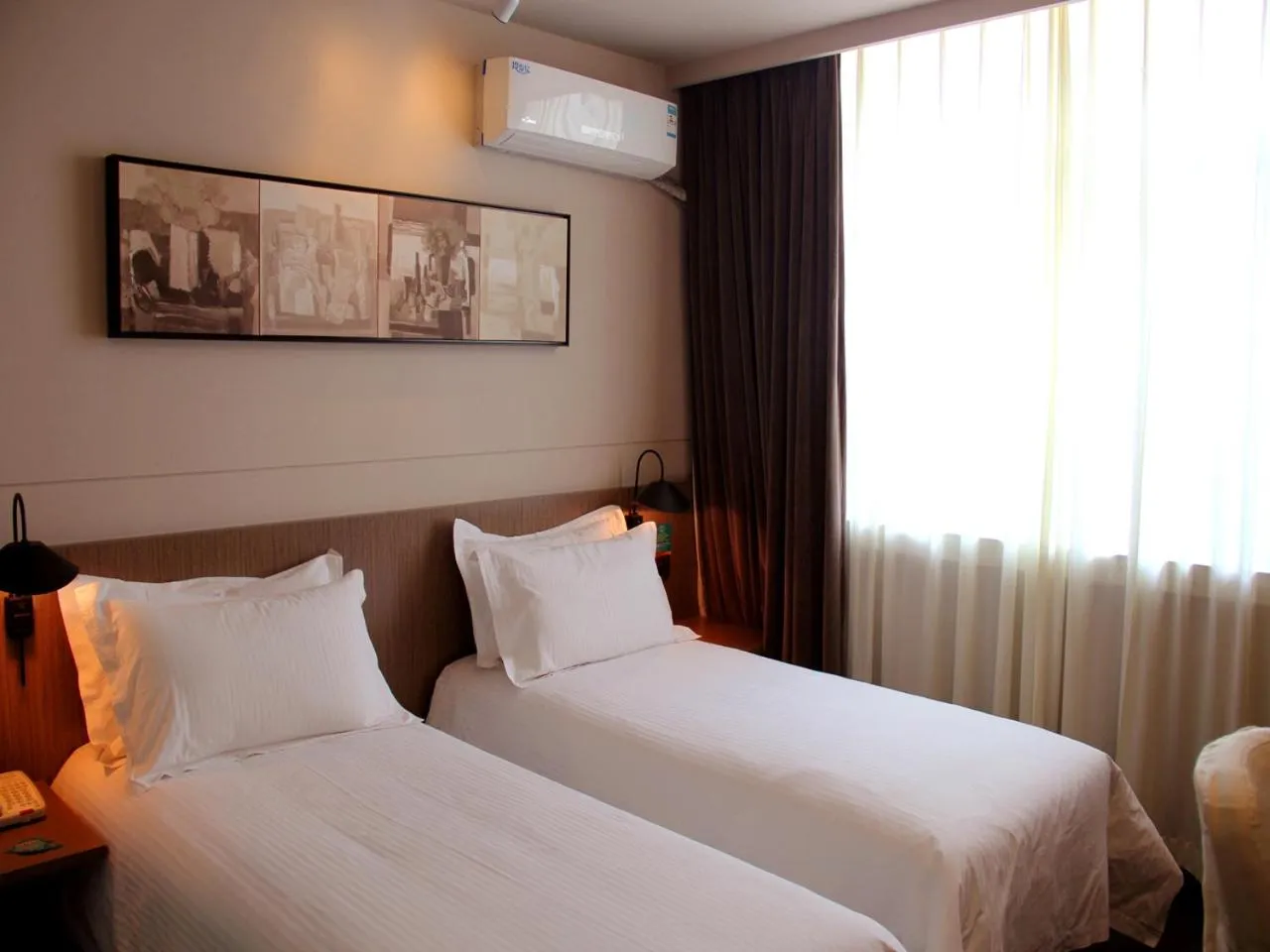 bunk bed, Bed in JinJiang Inn Pingyang Taiyuan Road Hotel