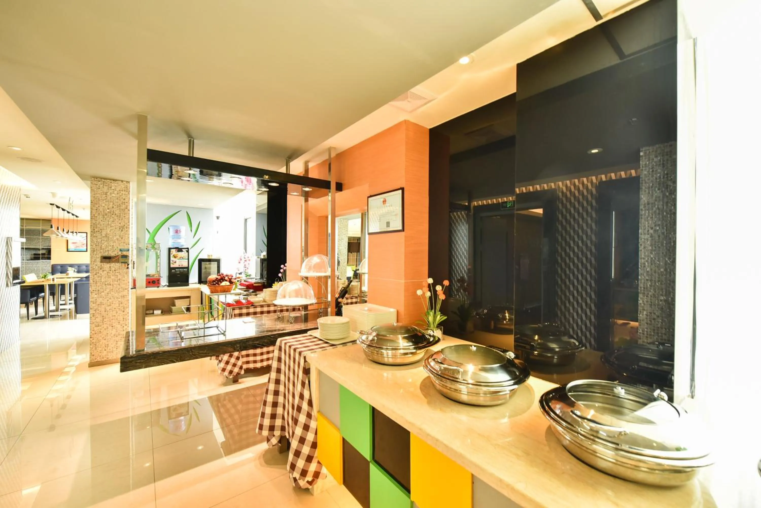 Jinjiang Inn Haikou Binhai Avenue Qilou Old Street