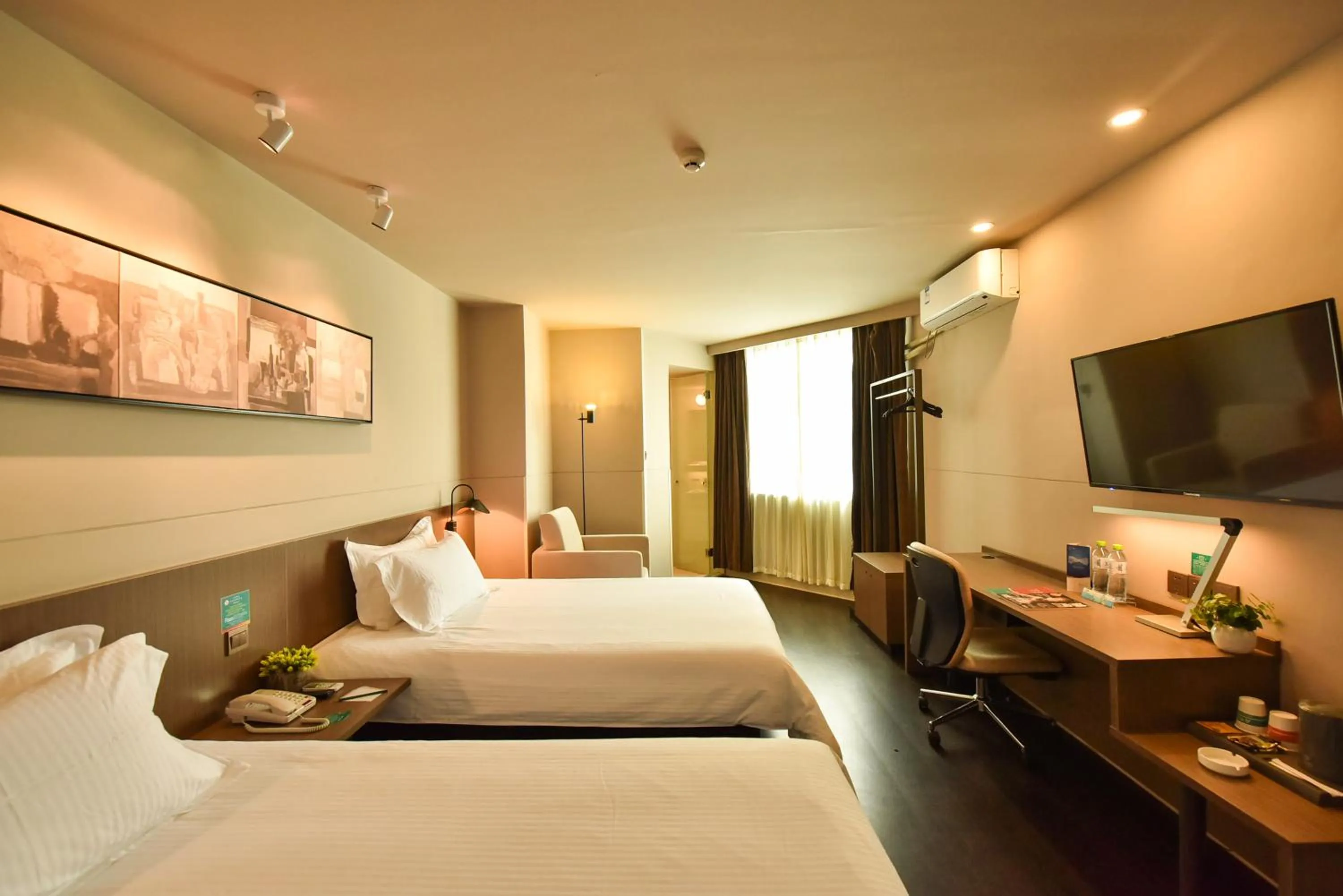 Jinjiang Inn Haikou Binhai Avenue Qilou Old Street