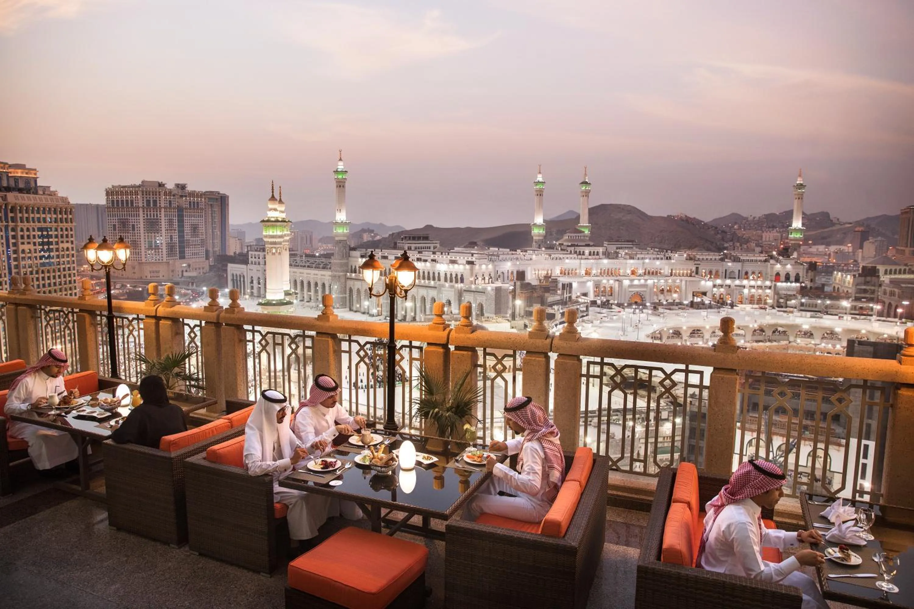 Balcony/Terrace in Al Marwa Rayhaan by Rotana - Makkah