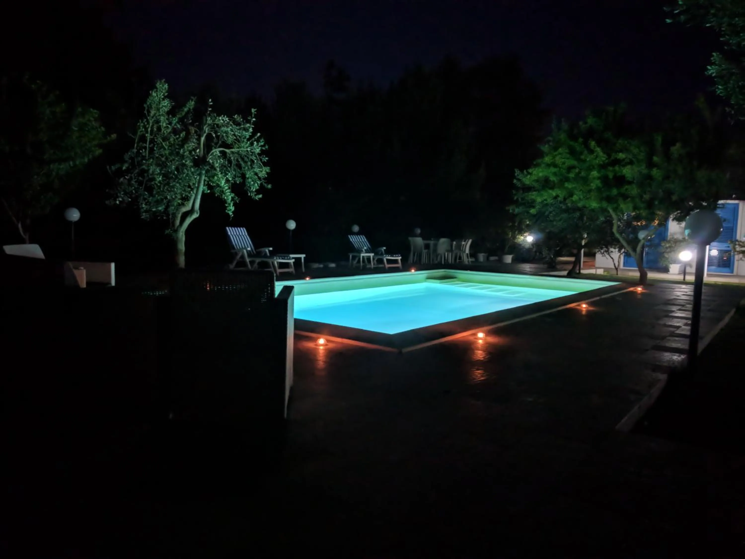 Swimming pool in Verdeblu