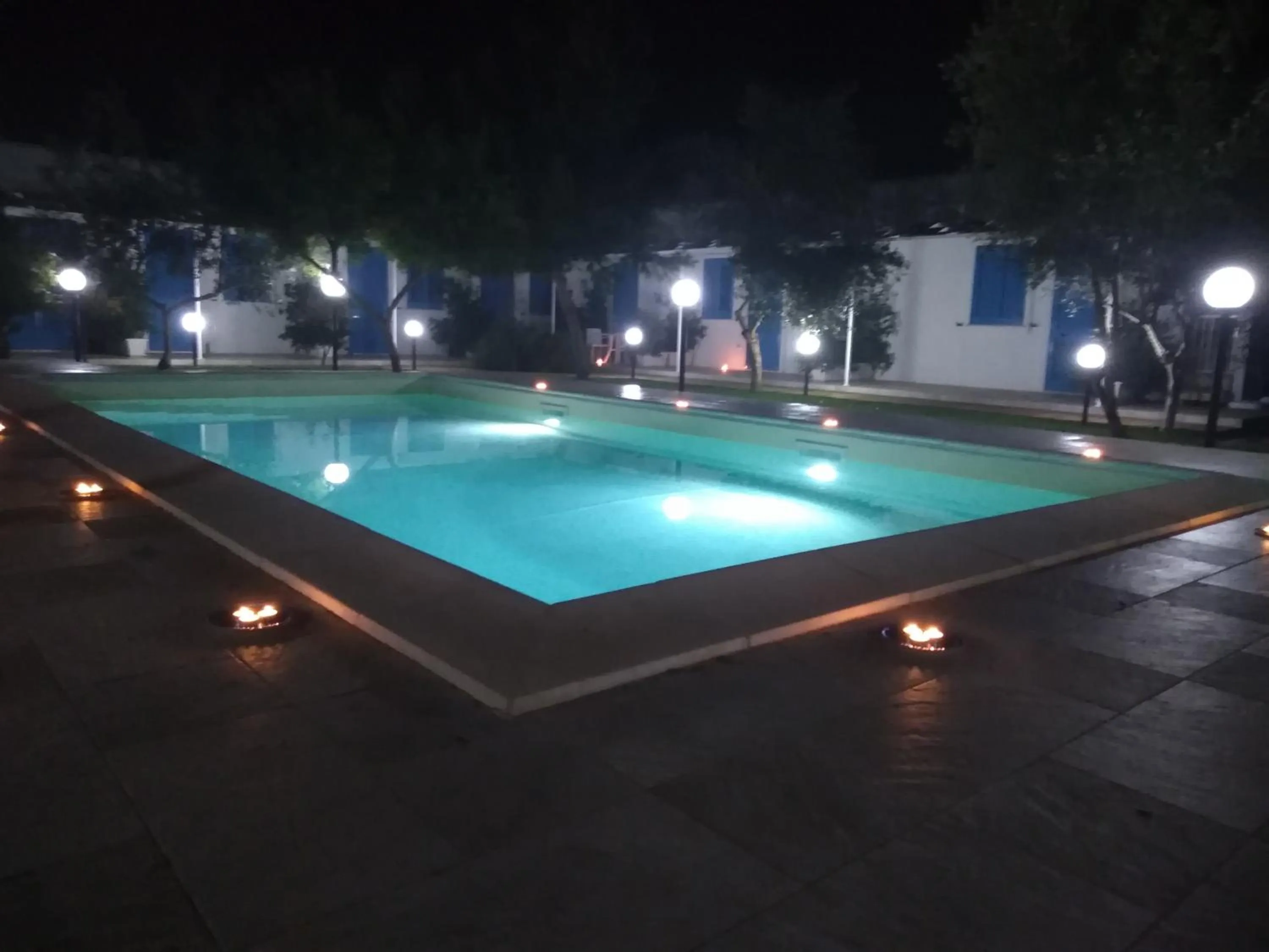 Pool view in Verdeblu