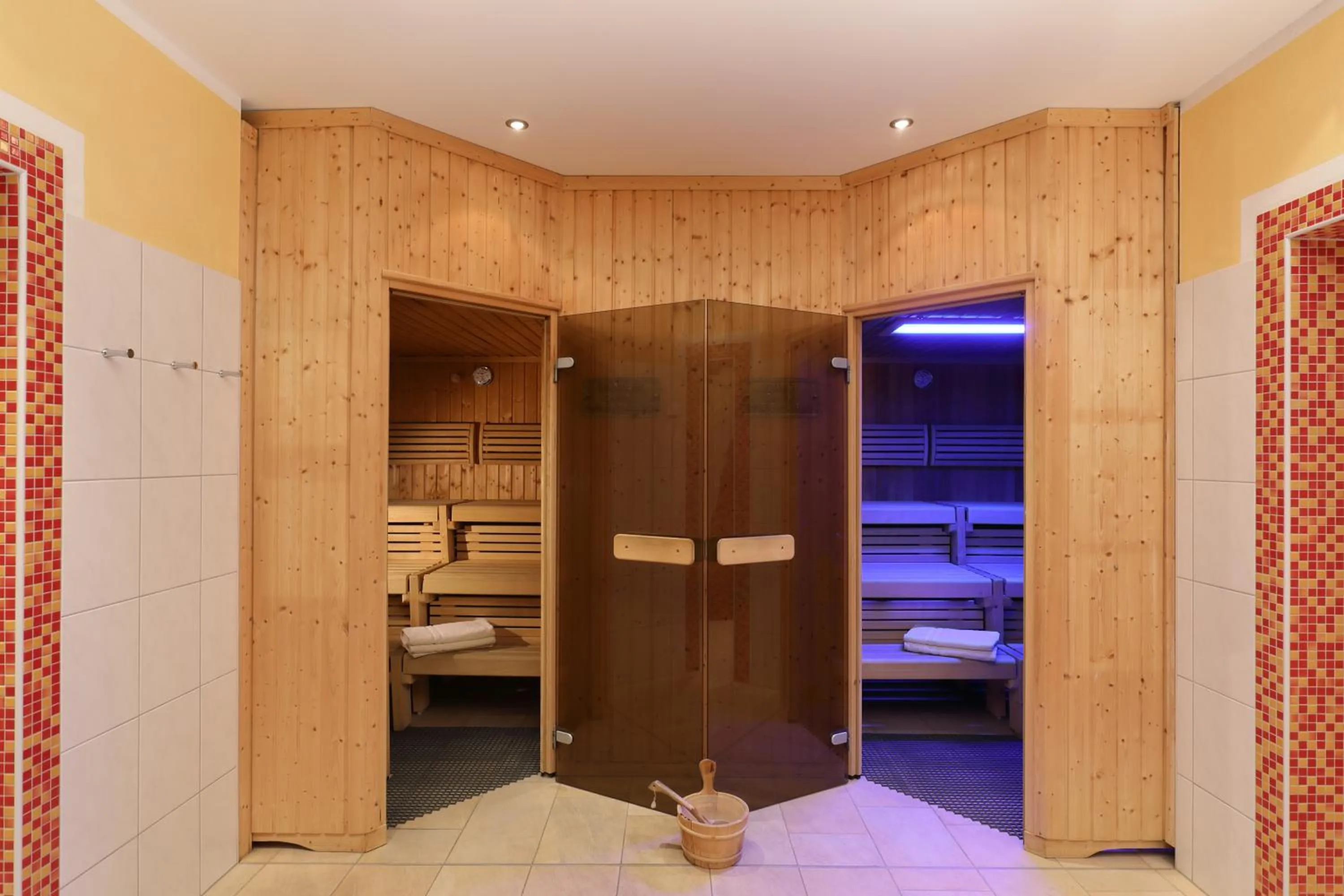 Sauna in Gasthaus-Landhotel Traunstein