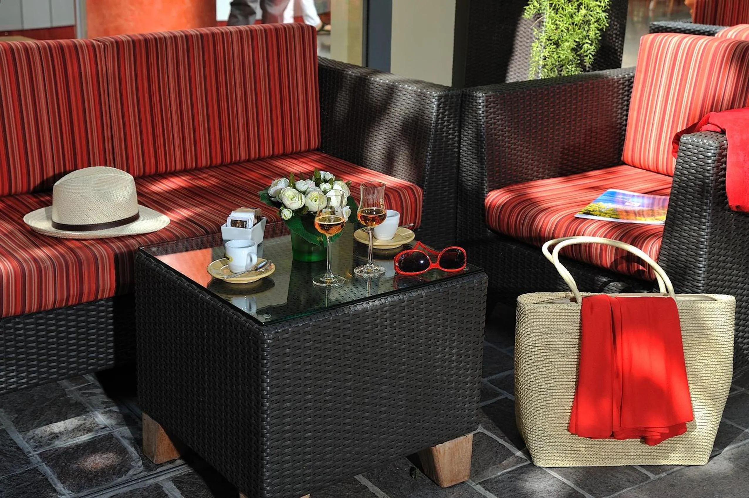 Property building in Hotel Romantico