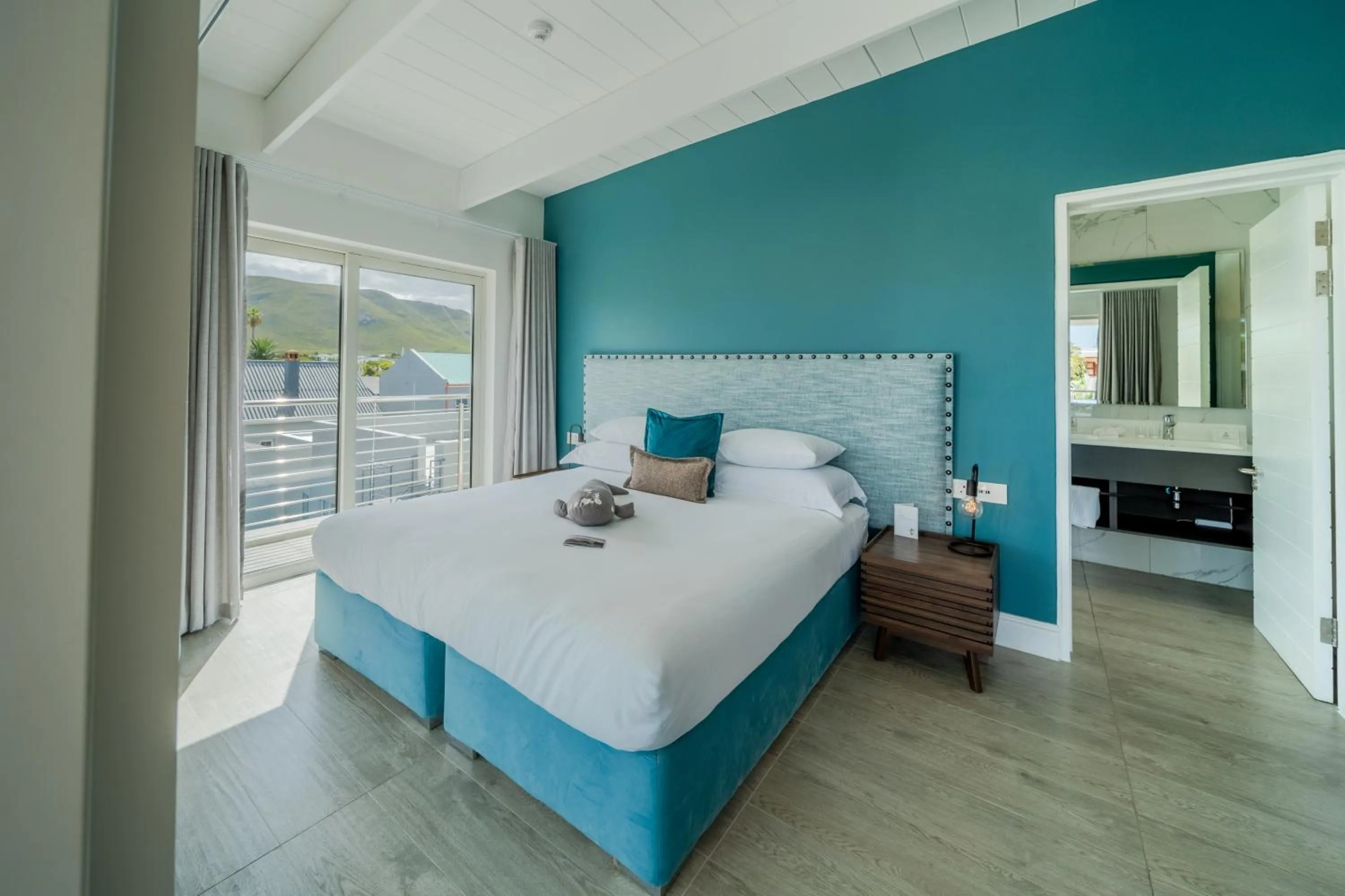 Bed in One Marine Drive Boutique Hotel & Spa by The Living Journey Collection