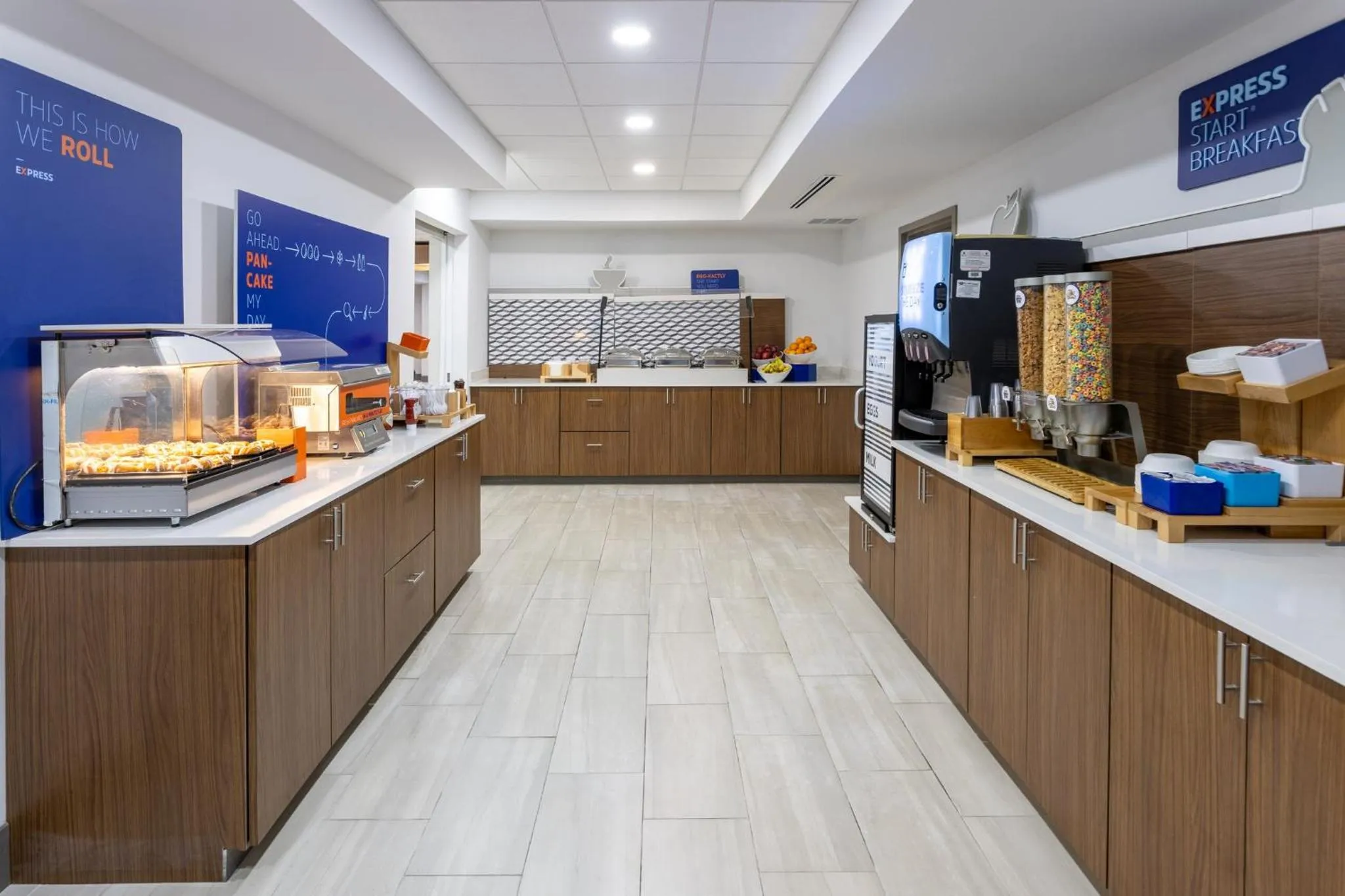 Breakfast in Holiday Inn Express Hotel & Suites Vineland Millville by IHG