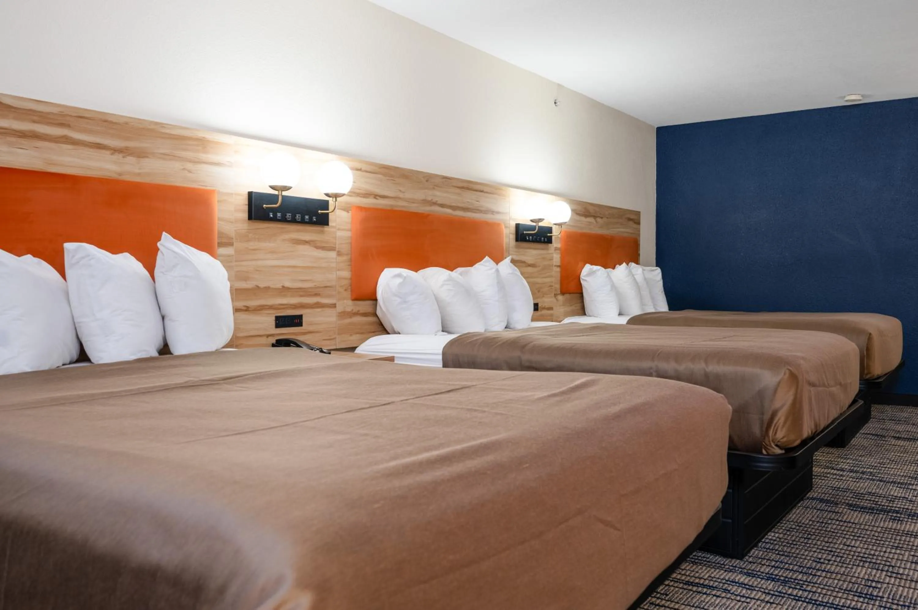 Bed in All Seasons Resort