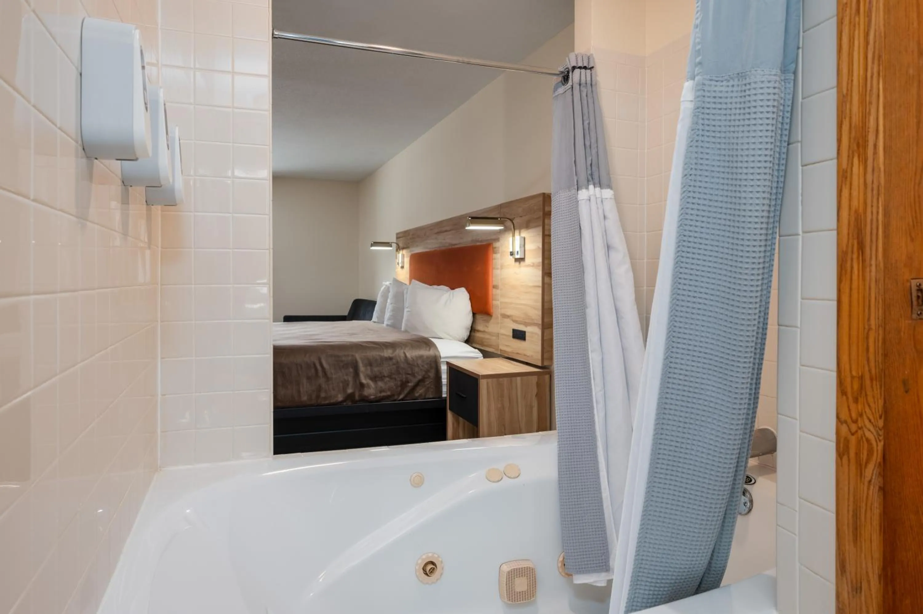 Bed in All Seasons Resort