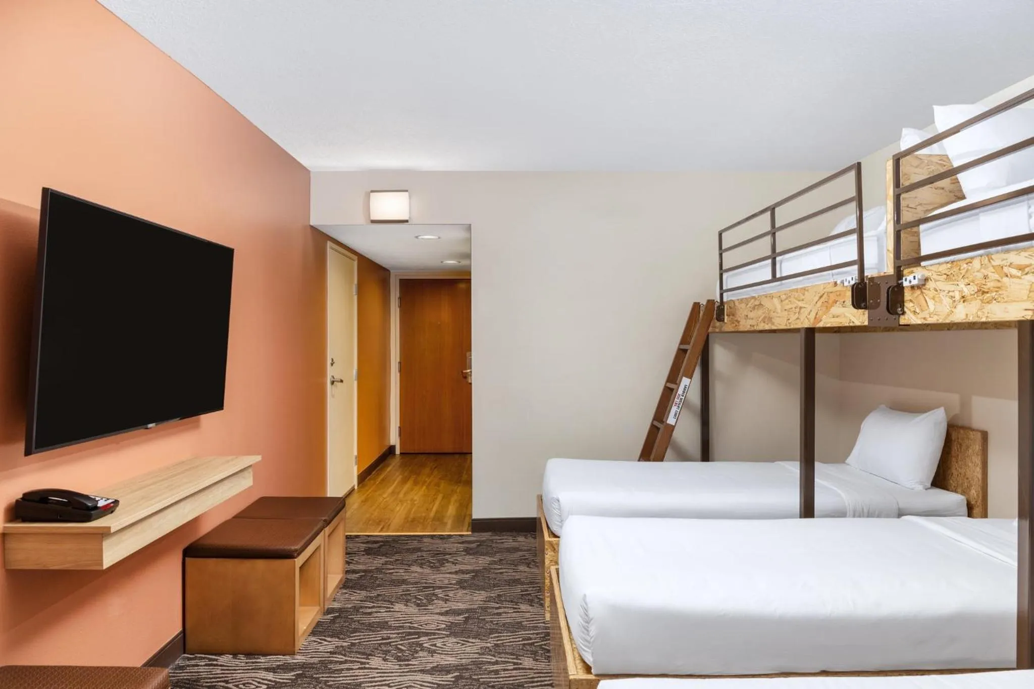 Photo of the whole room, Bed in Holiday Inn Resort Mesquite by IHG