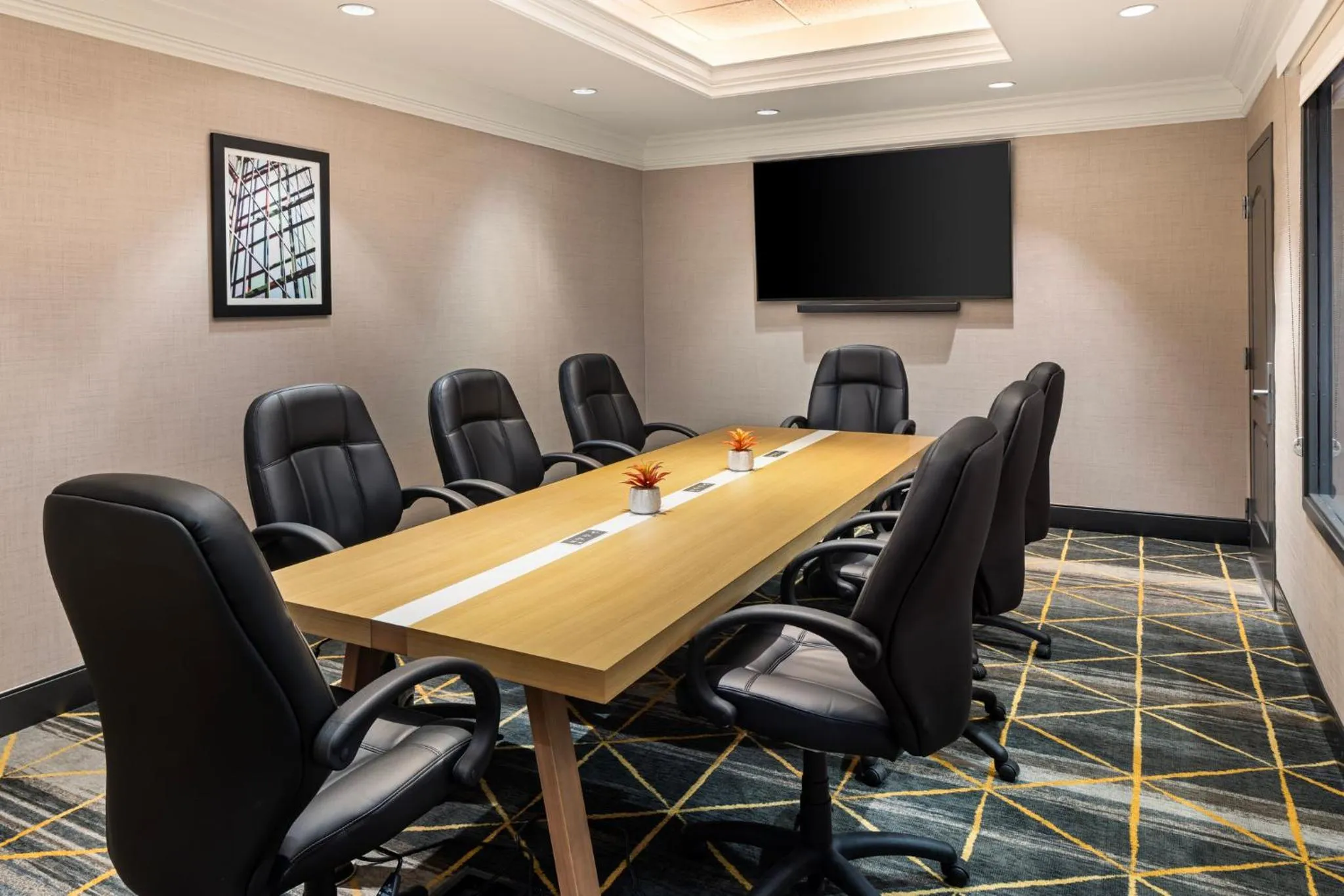 Meeting/conference room in Holiday Inn Hotel & Suites Maple Grove Northwest Minneapolis-Arbor Lakes by IHG