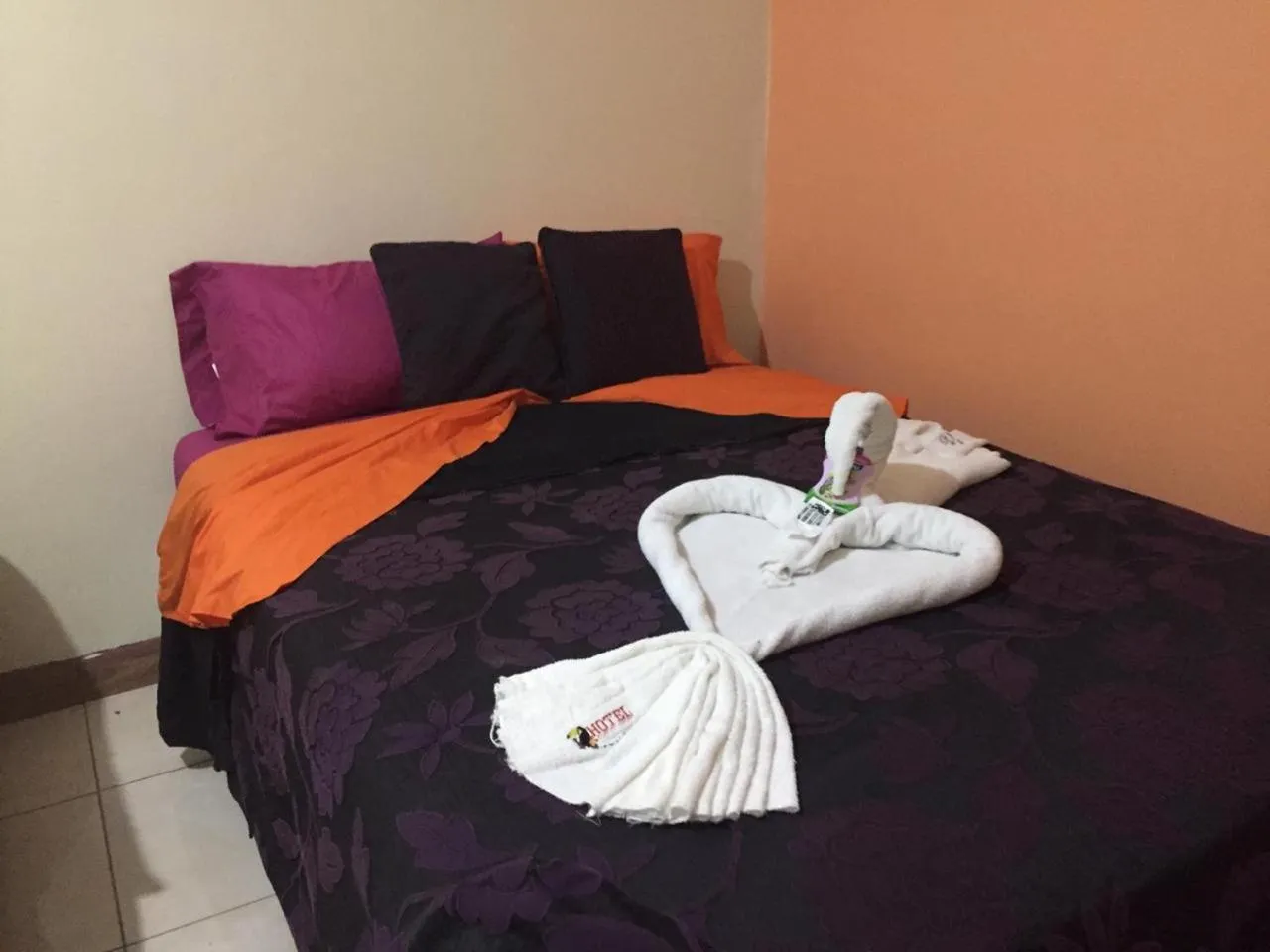 Hotel Flor Del Campo