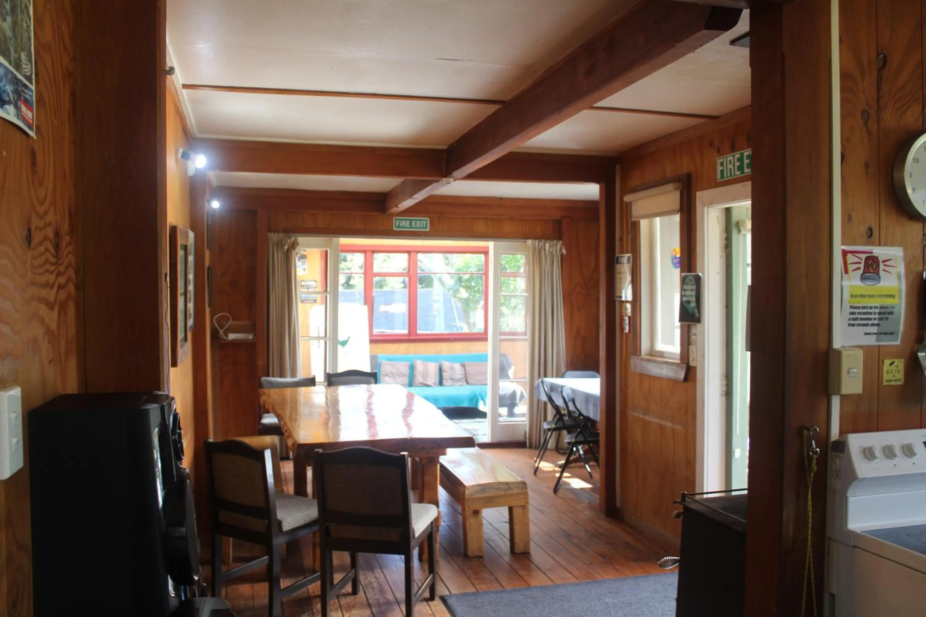 Restaurant/places to eat in The Barn Cabins & Camp