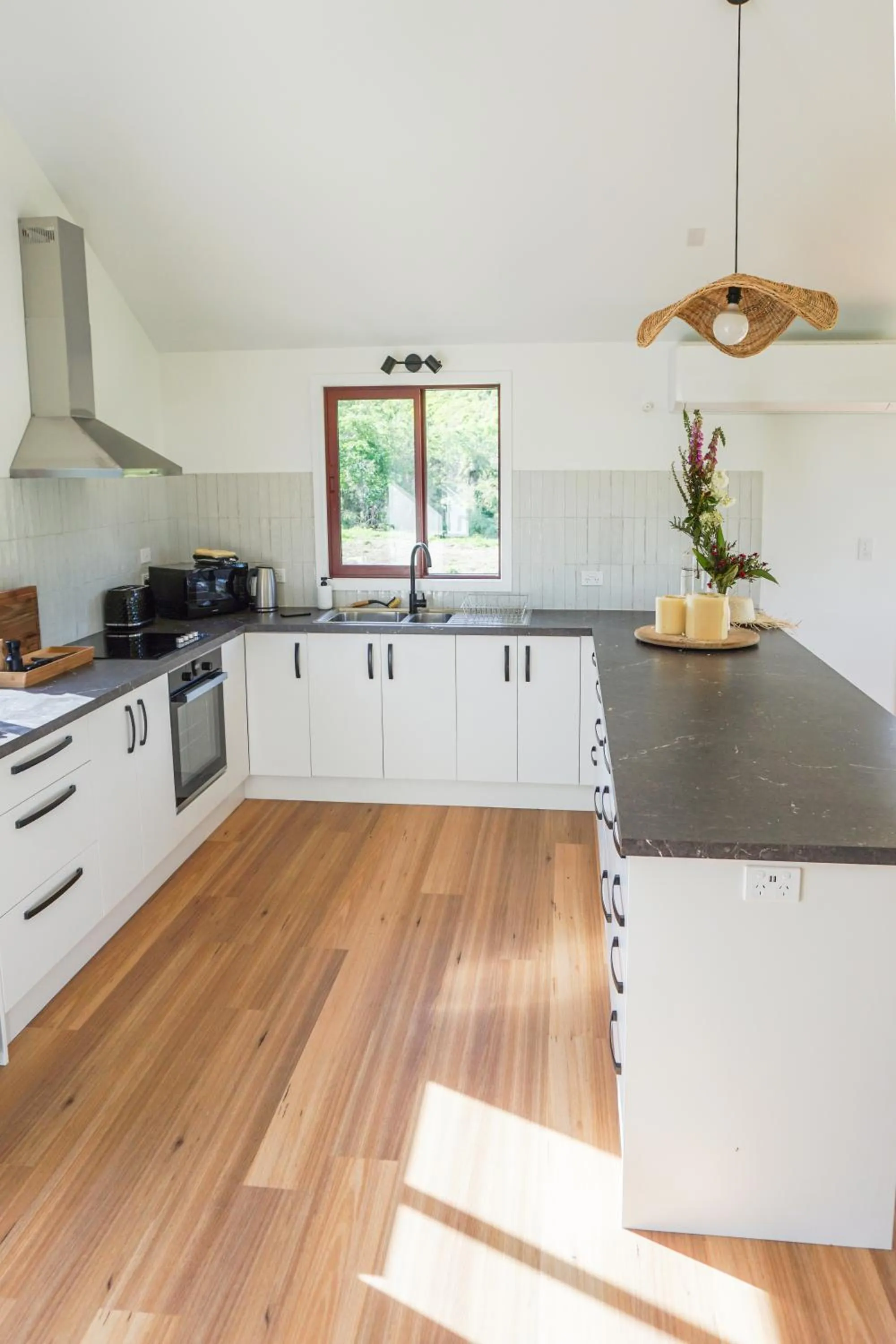 Kitchen or kitchenette in The Barn Cabins & Camp