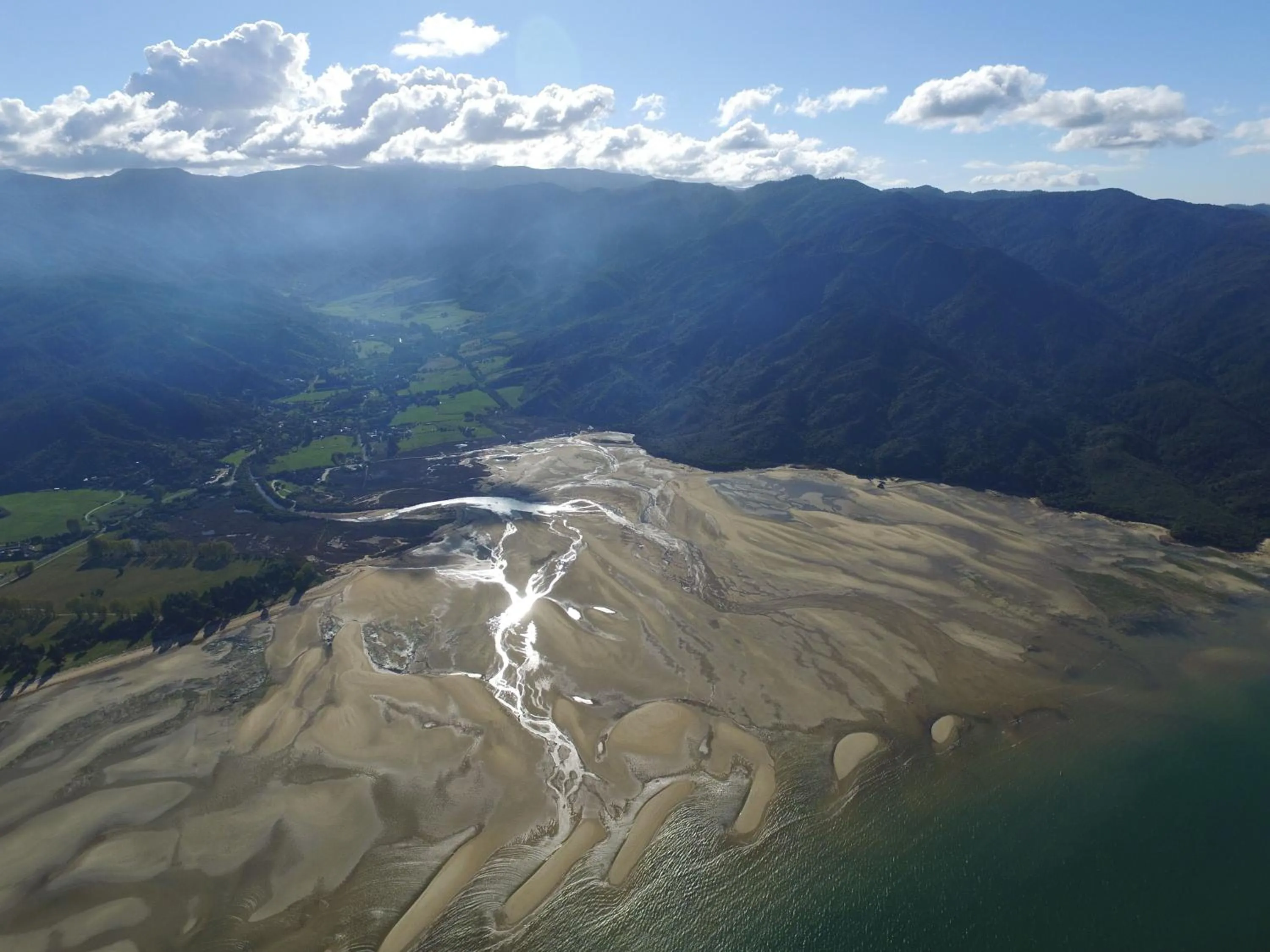 Natural landscape in The Barn Cabins & Camp